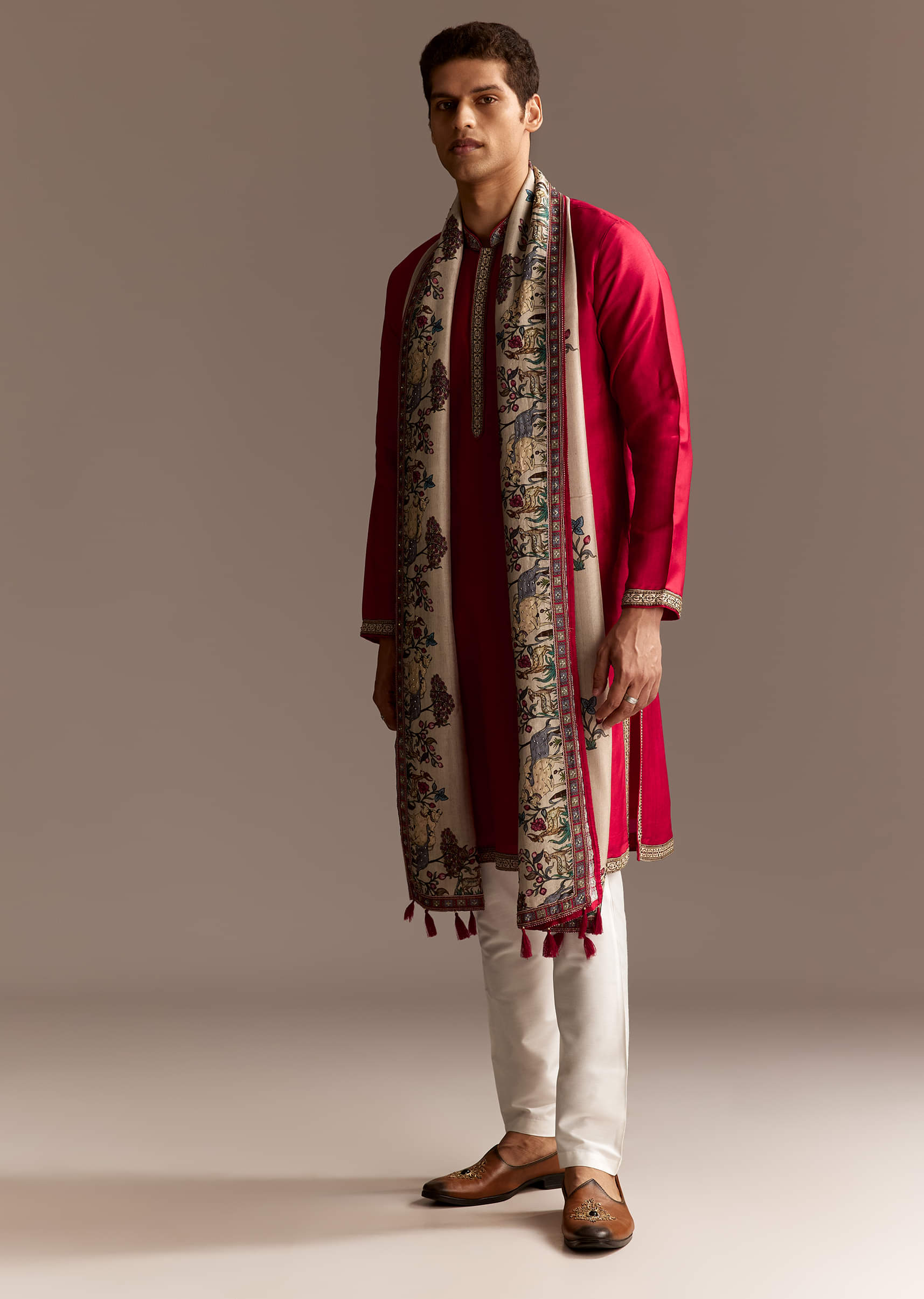 red-kurta-set-for-men-sg329454-4.jpg