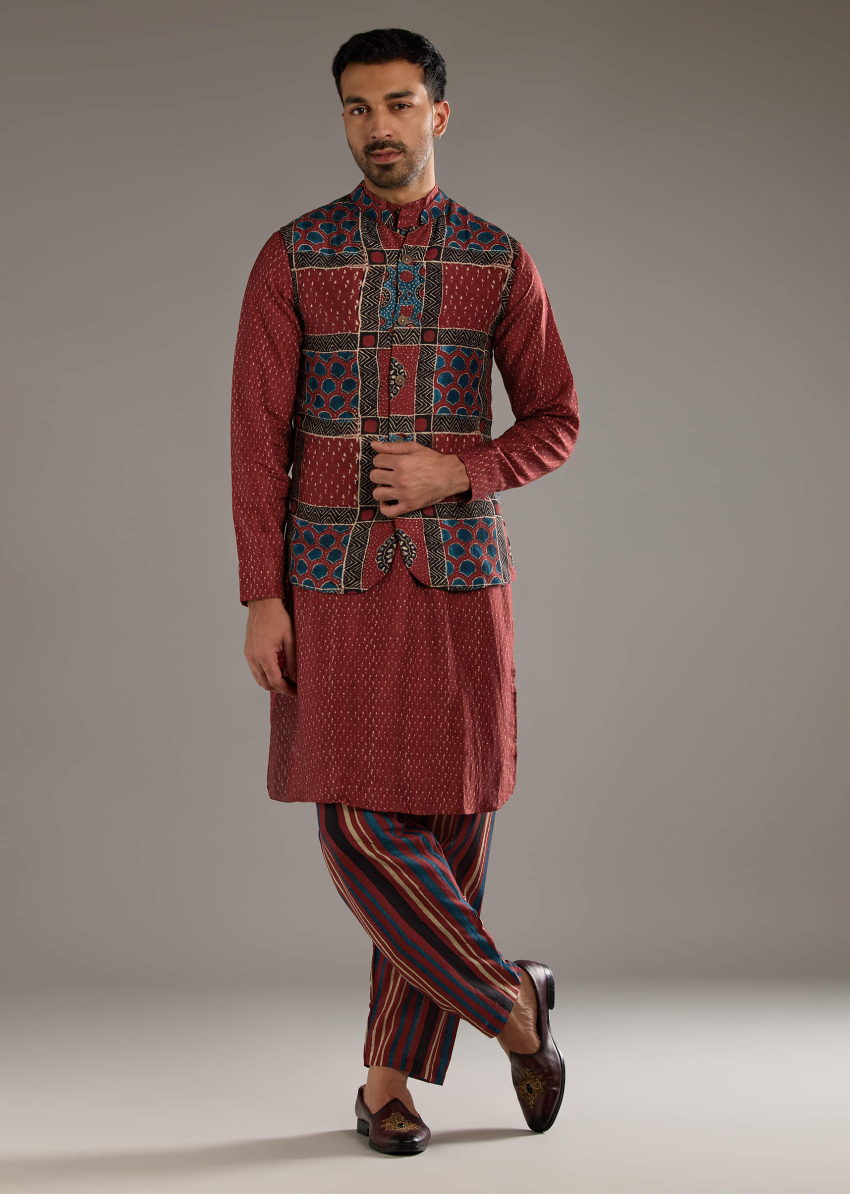 red-linen-kurta-jacket-set-for-men-with-hand-block-ajrakh-print-sg359204-1.jpg