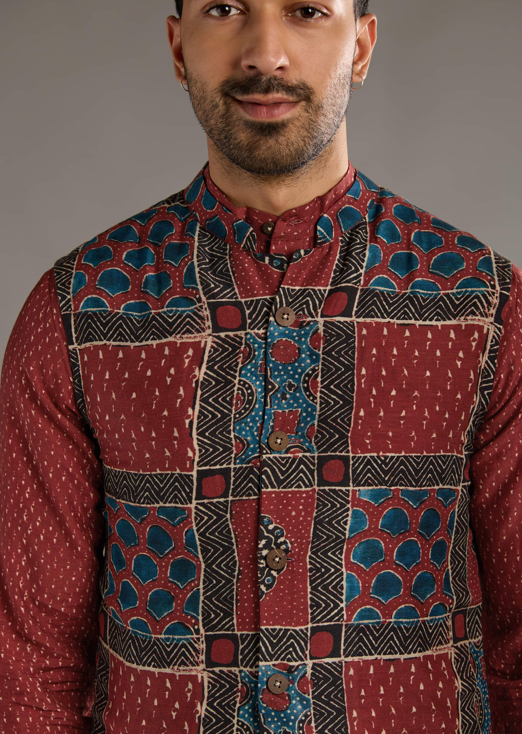 red-linen-kurta-jacket-set-for-men-with-hand-block-ajrakh-print-sg359204-2.jpg