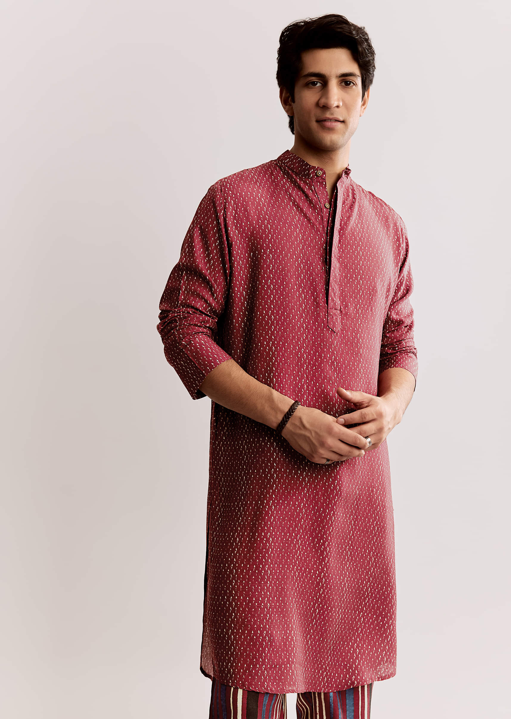 red-linen-kurta-jacket-set-with-ajrakh-print-sg318167-6_ebde5c14-3f69-4c46-8185-ed7d3a7314b7.jpg