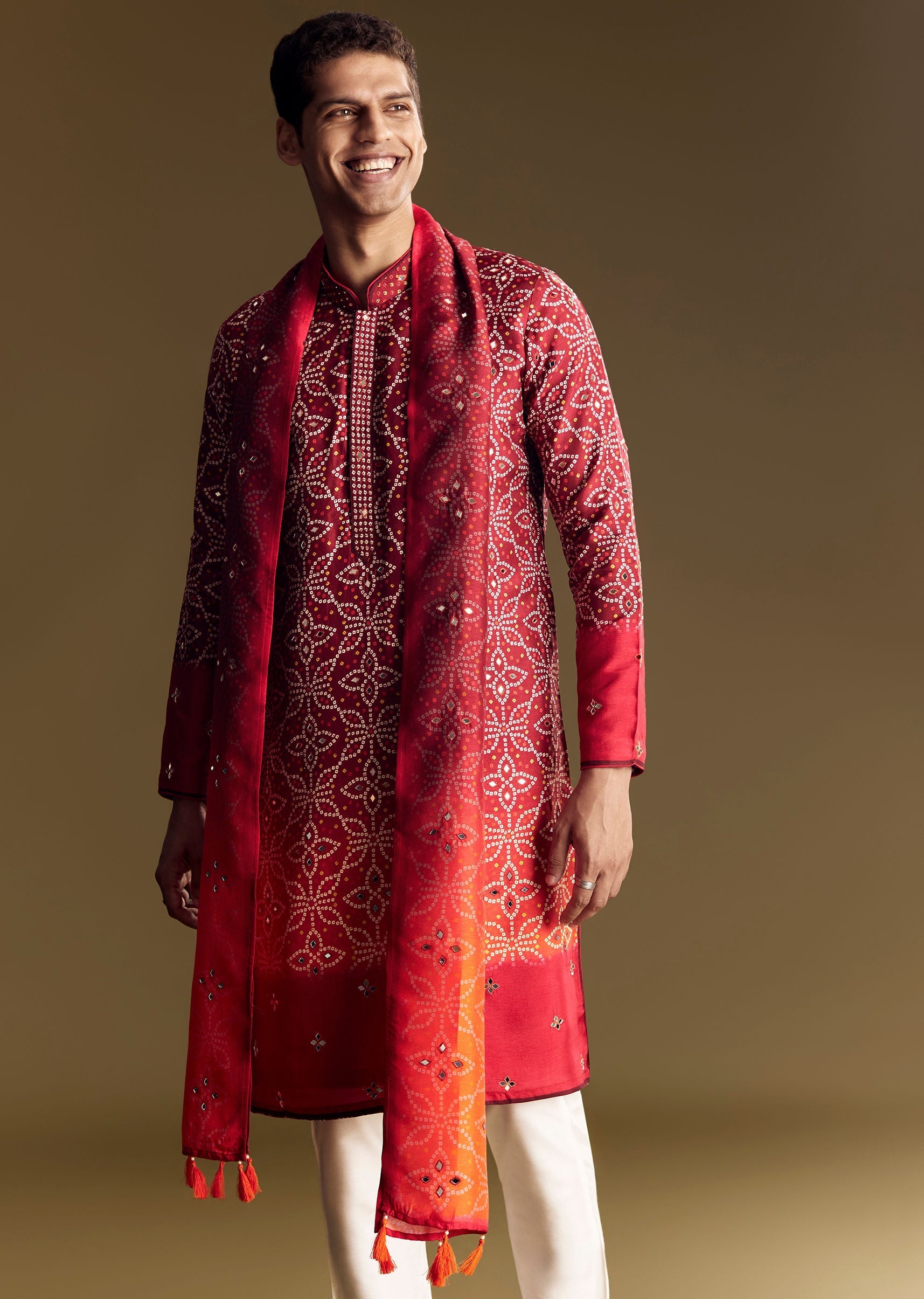 red-ombre-kurta-set-with-detailed-mirror-work-sg329438-6_bd0b1103-d204-4d0e-ad6c-41ba423575c6.jpg