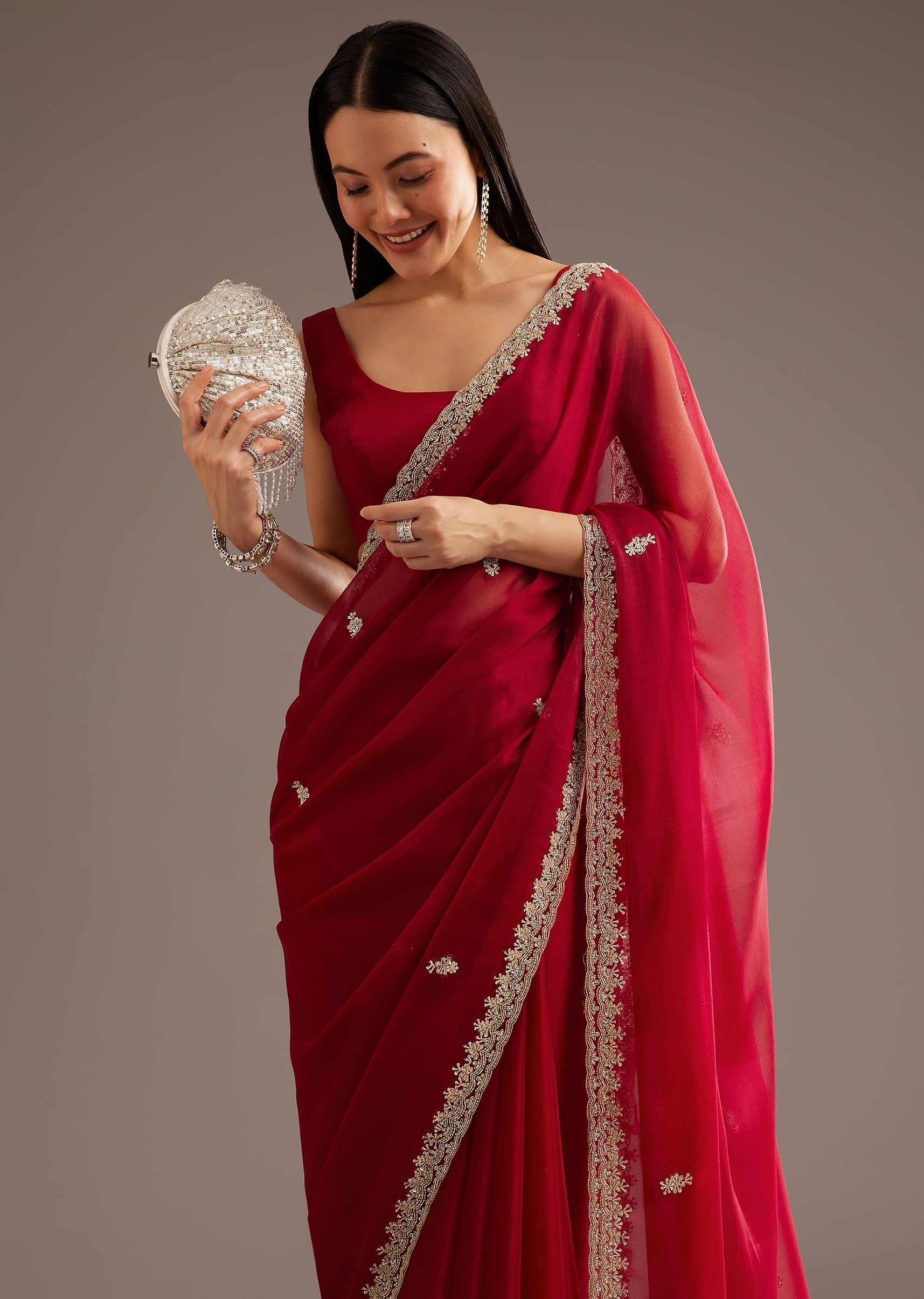 red-organza-saree-with-cutdana-and-sequins-border-sg264608-5_f4a4ead2-9bcb-4a34-88b6-f6f687e22a2c.jpg
