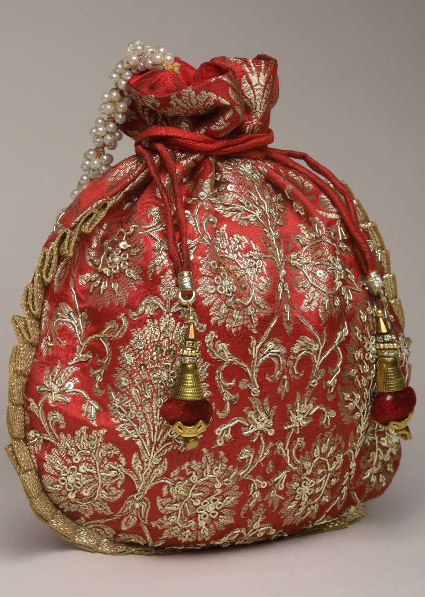 red-potli-bag-in-brocade-silk-with-zardosi-embroidery-in-floral-design-online-kalki-fashion-j017brocadedoublesidey-sg54849_5_5dfd0040-8f6f-44fb-8ea6-69847006c580.jpg
