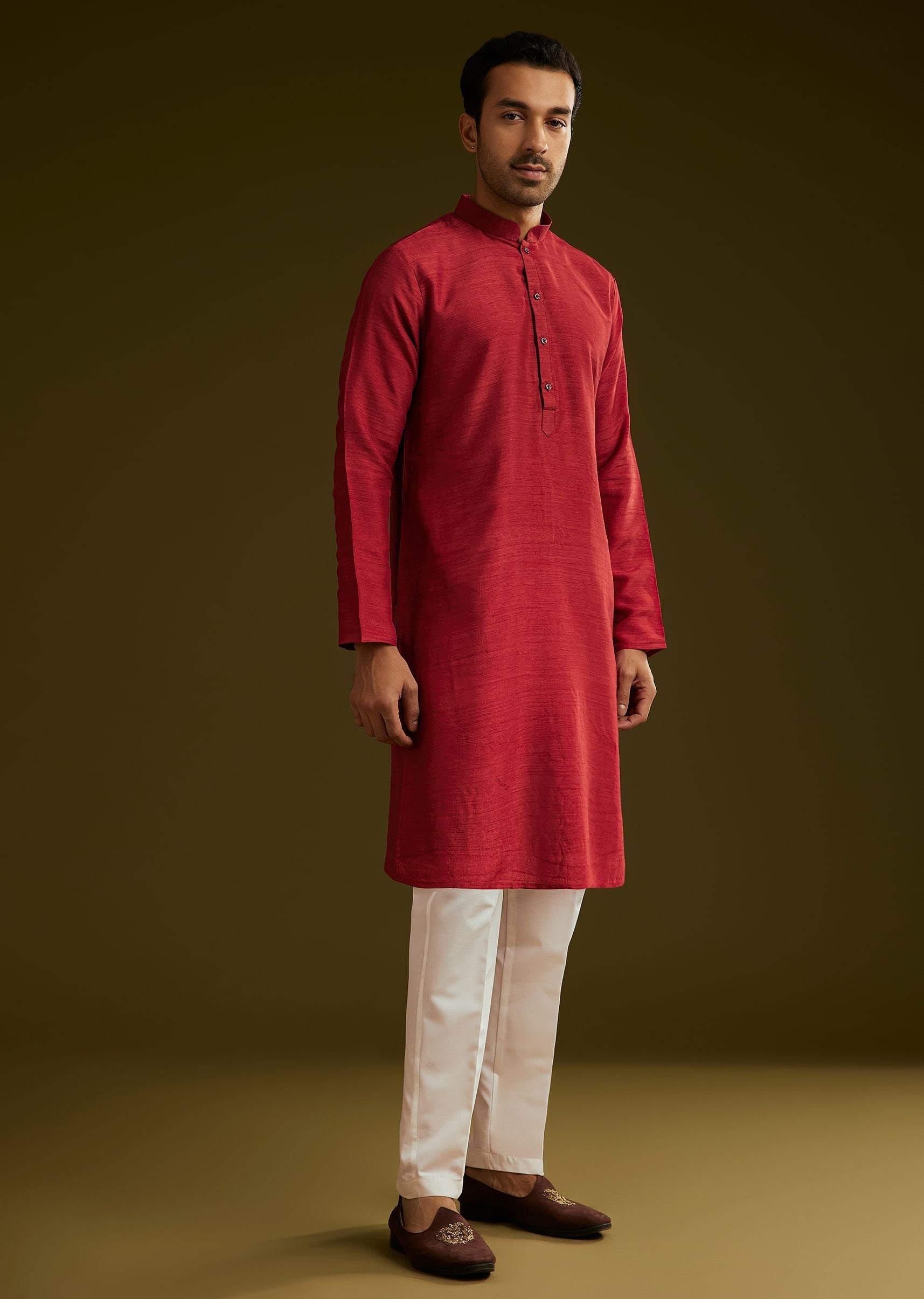 red-rayon-kurta-jacket-set-sg310116-6_5cd9b56e-2654-4326-8f6a-c0112c11a239.jpg