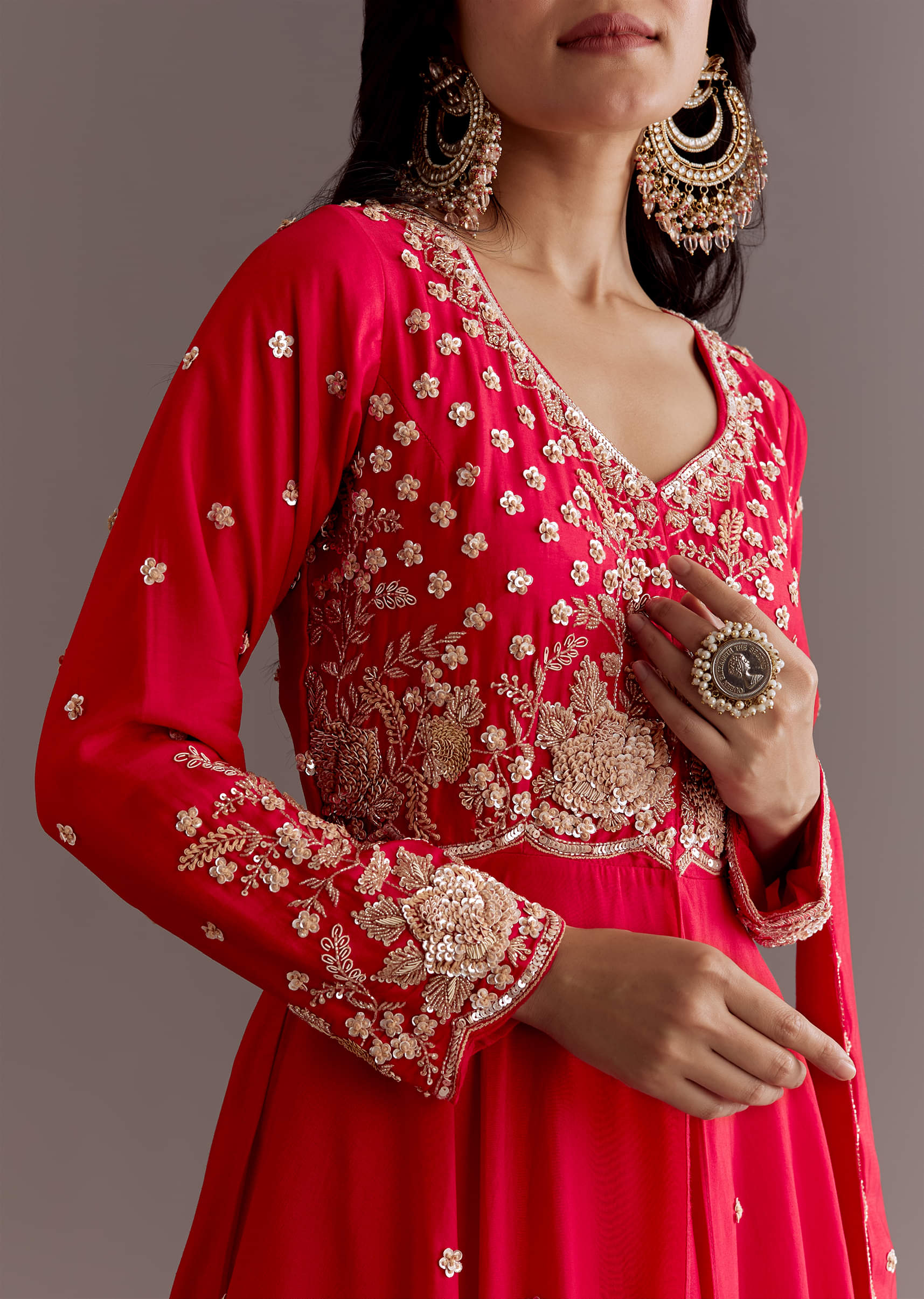 red-russian-silk-front-slit-cutdana-beaded-kurta-set-with-dupatta-sg312787-4_8bee686b-b72a-4a2f-973b-8692152563a9.jpg