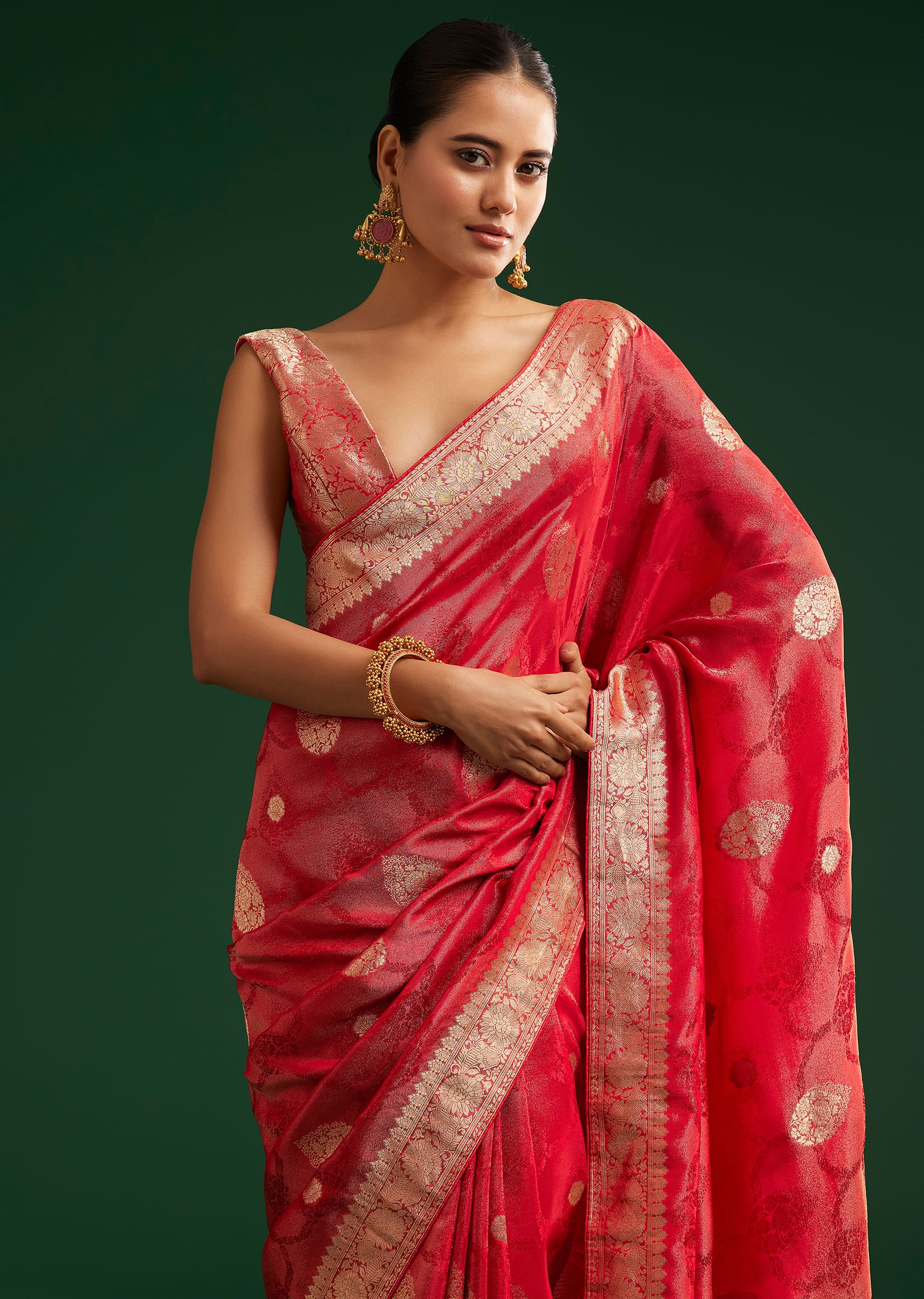 red-saree-with-zari-motif-and-heavy-embroidered-blouse-sg292409-2_11c255ac-2afb-4808-9ffc-545c340c8cd6.jpg