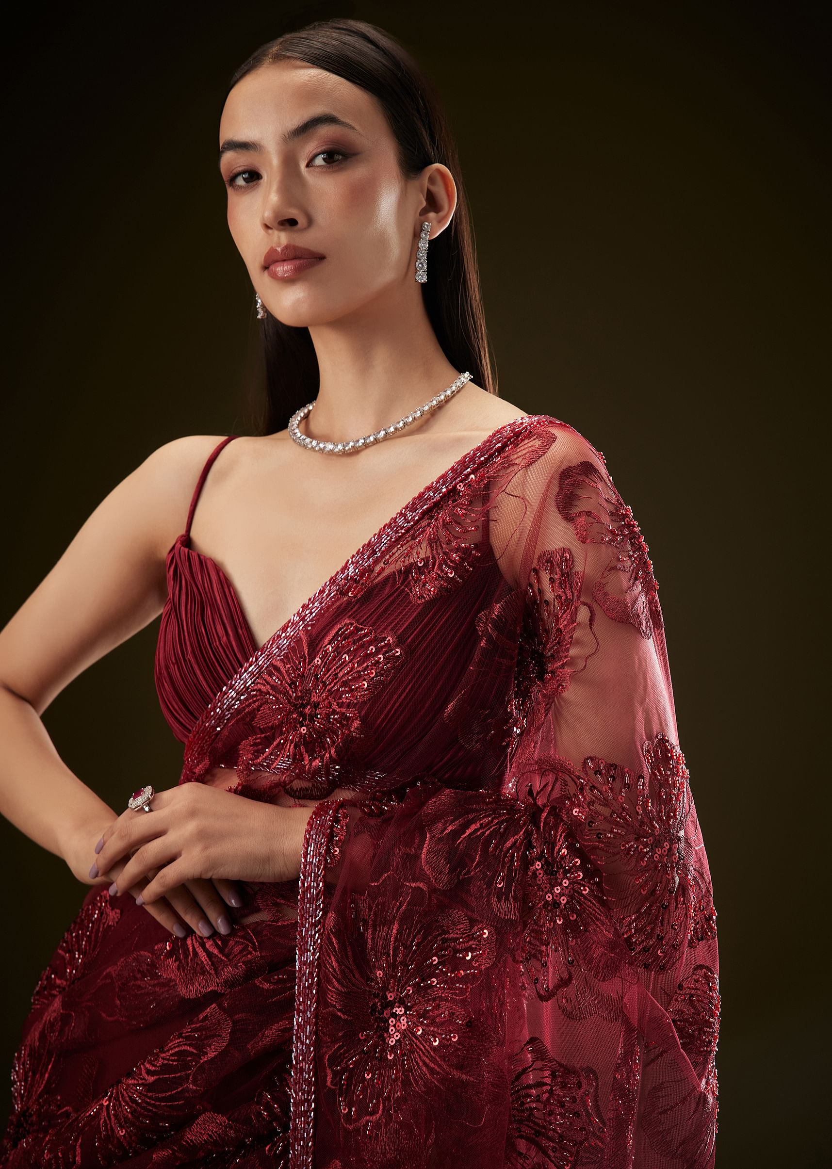 red-sequins-net-saree-with-pleated-blouse-sg307328-6_7e7bda93-7fad-4730-b19d-04d8ebdb07a3.jpg
