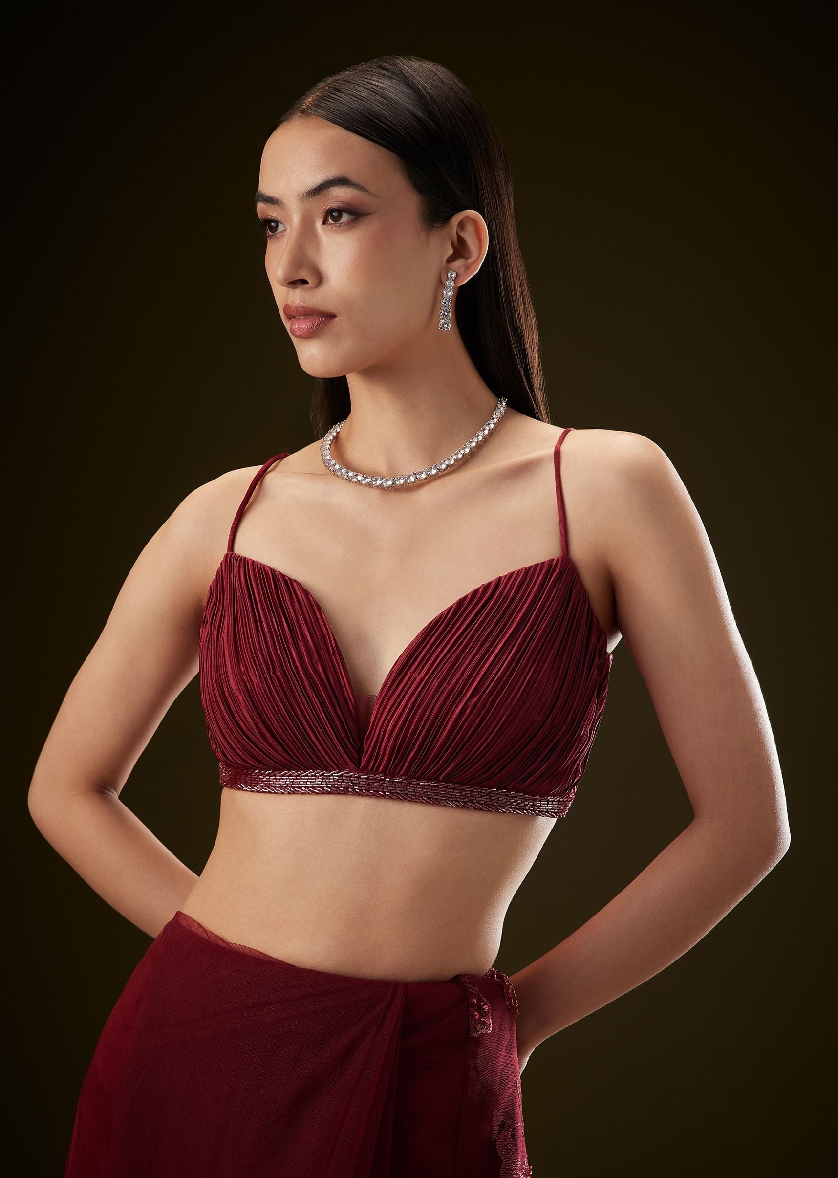 red-sequins-net-saree-with-pleated-blouse-sg307328-7_97596c2a-d061-4661-a504-e9299475f0ae.jpg