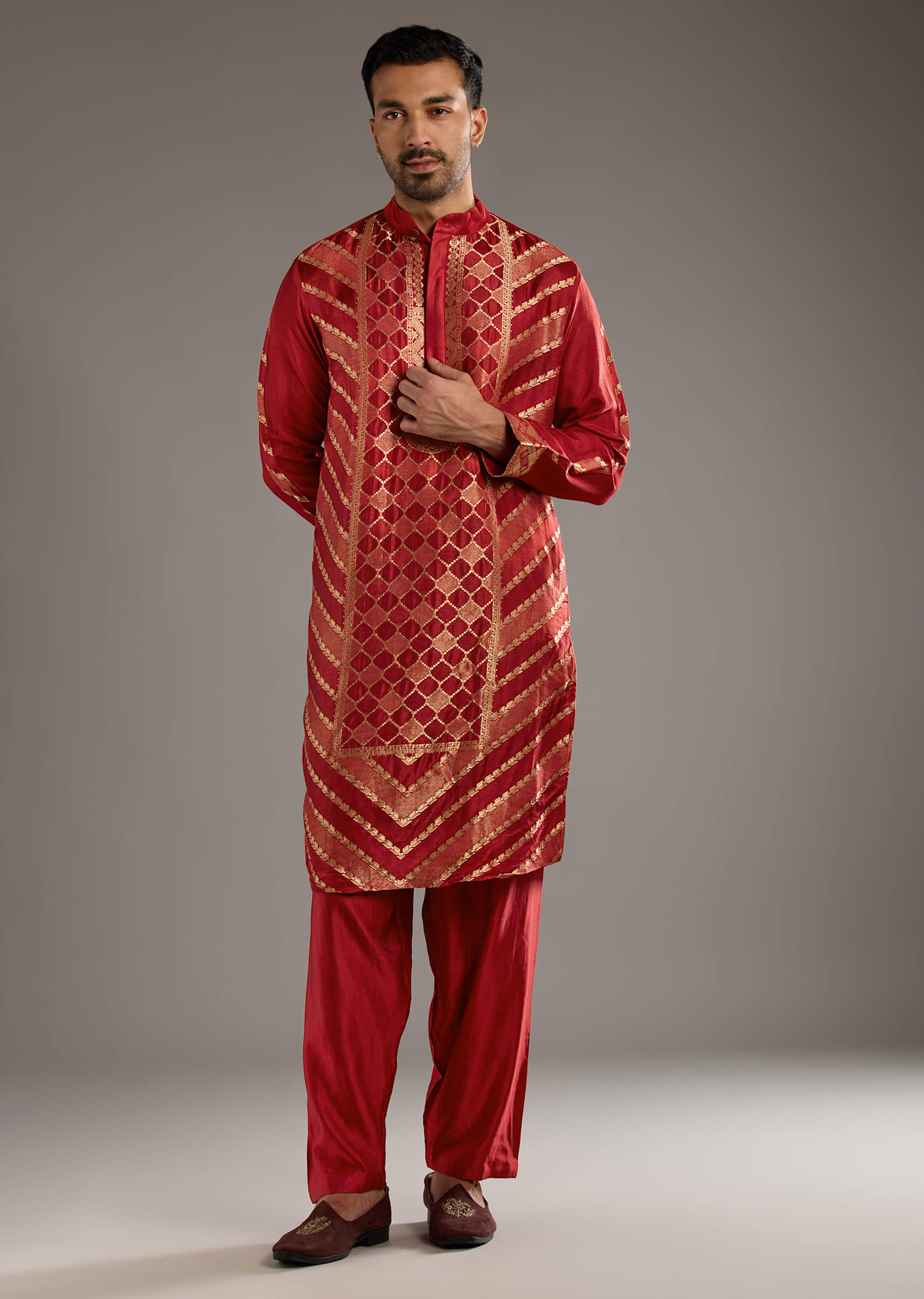 red-silk-kurta-set-for-men-with-handwoven-jacquard-work-sg359372-3.jpg
