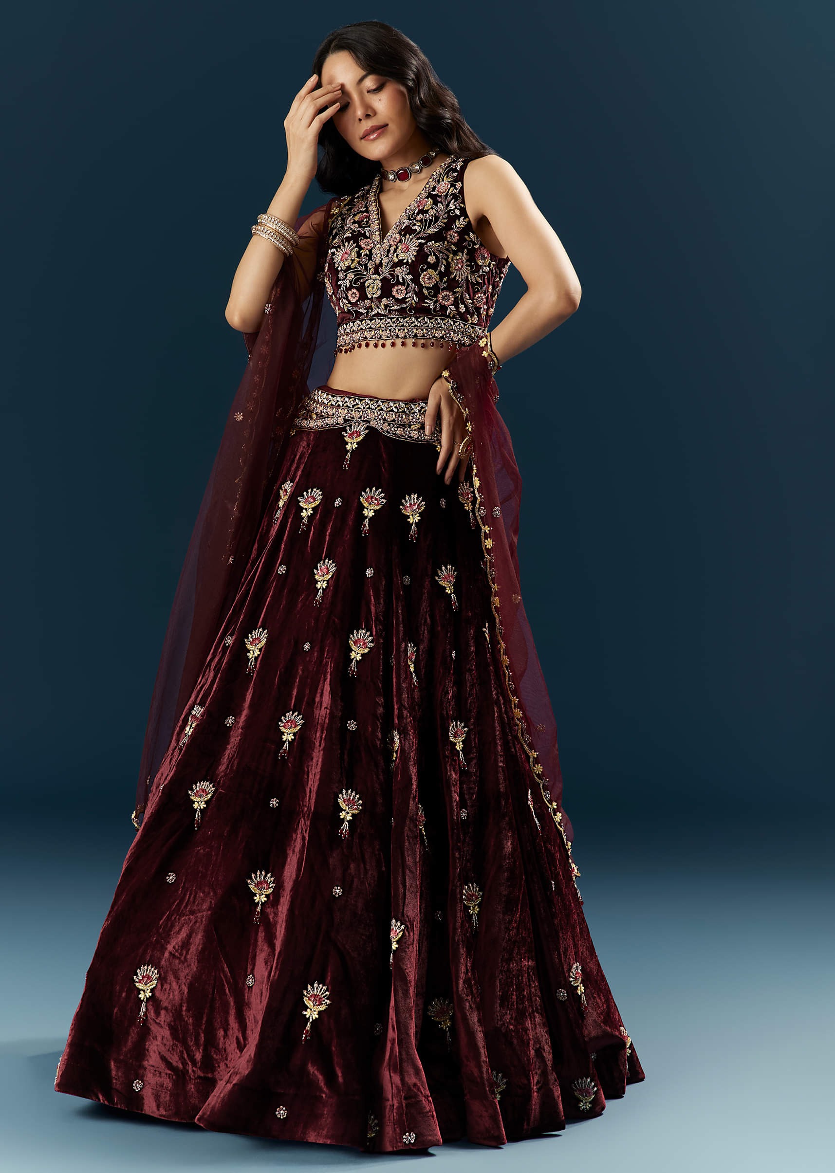 red-velvet-bridal-lehenga-with-cutdana-and-beads-embroidery-sg341016-1.jpg