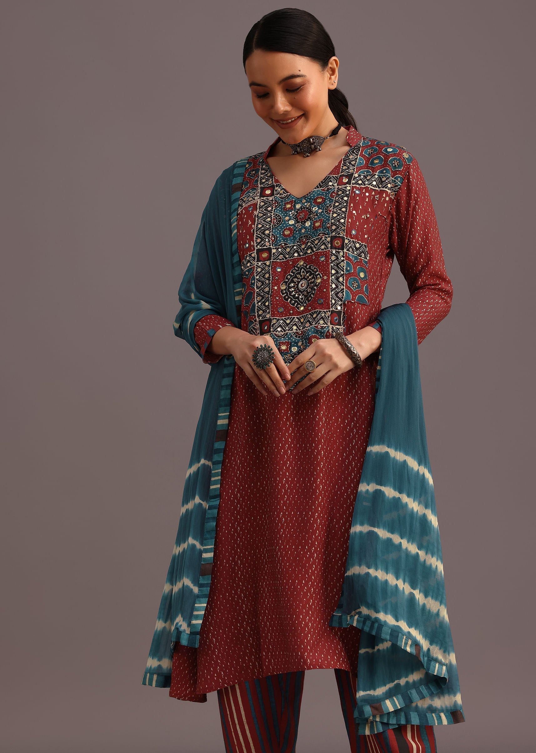 red_ajrakh_printed_kurti_with_stripe_print_salwar_-sg275152_6_c1195dc6-103e-4374-a3f5-979fc1eeddcb.jpg