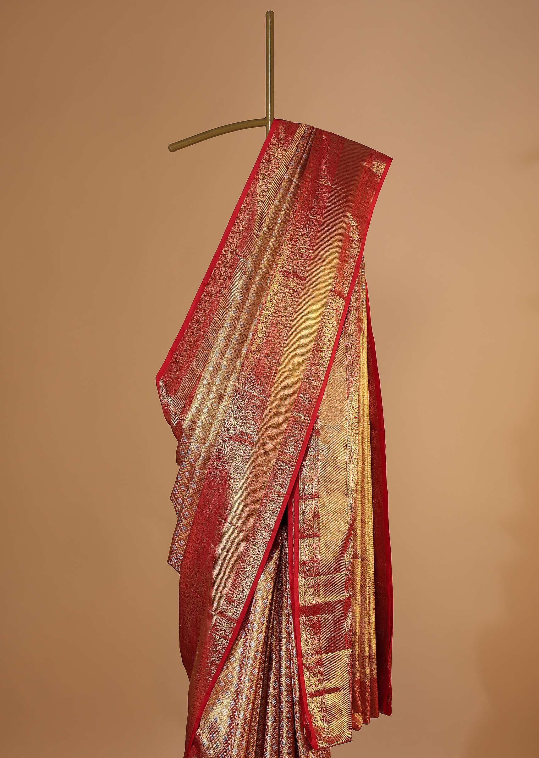 red_and_gold_toned_kanjivaram_tissue_saree-sg131364_3_f379734a-b8ba-487f-ad62-b3cddd99a378.jpg