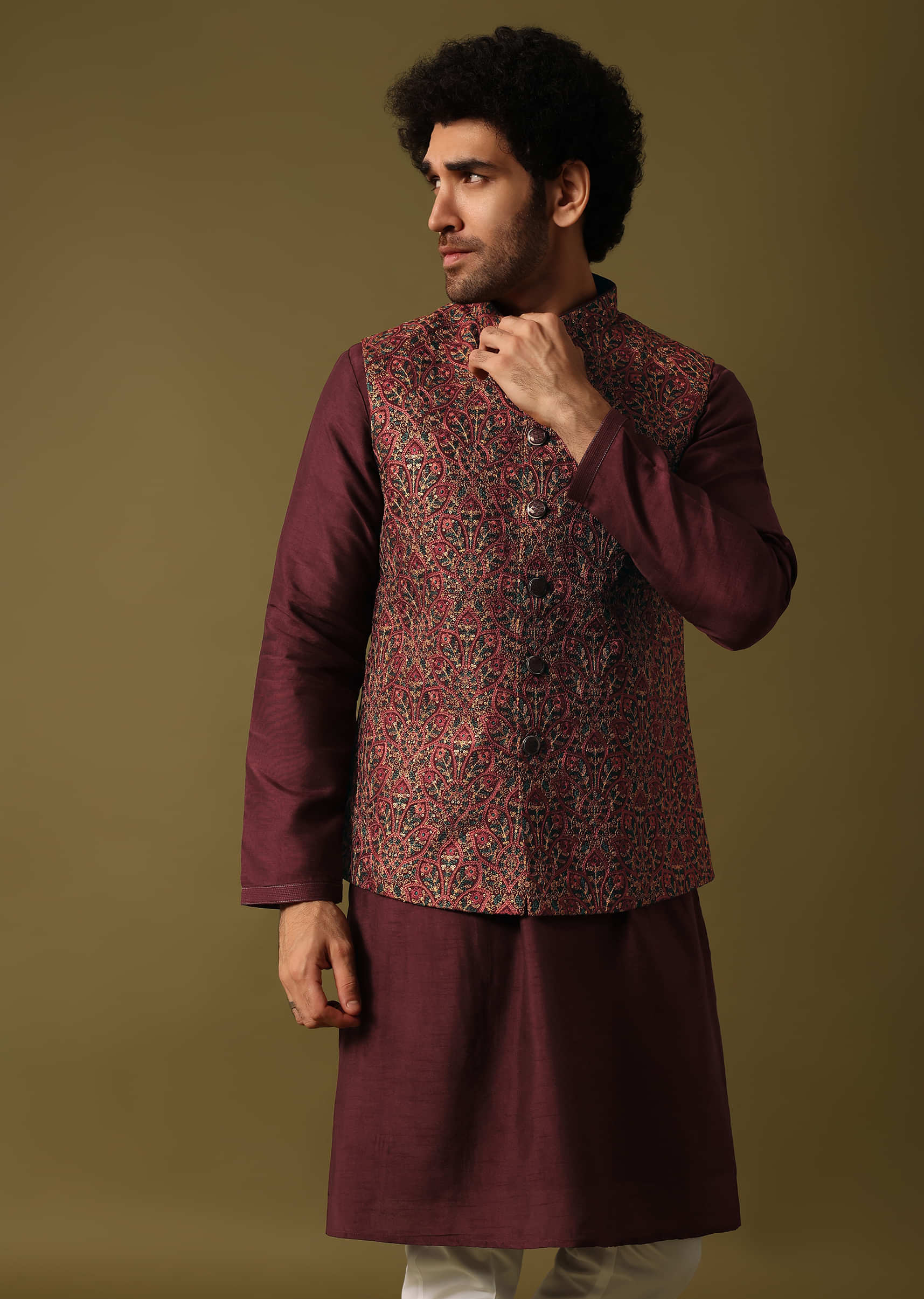 red_cotton_kurta_jacket_set_with_resham_work_for_men-sg209222_5_473e37b8-6a95-450c-a741-213cd5db2413.jpg