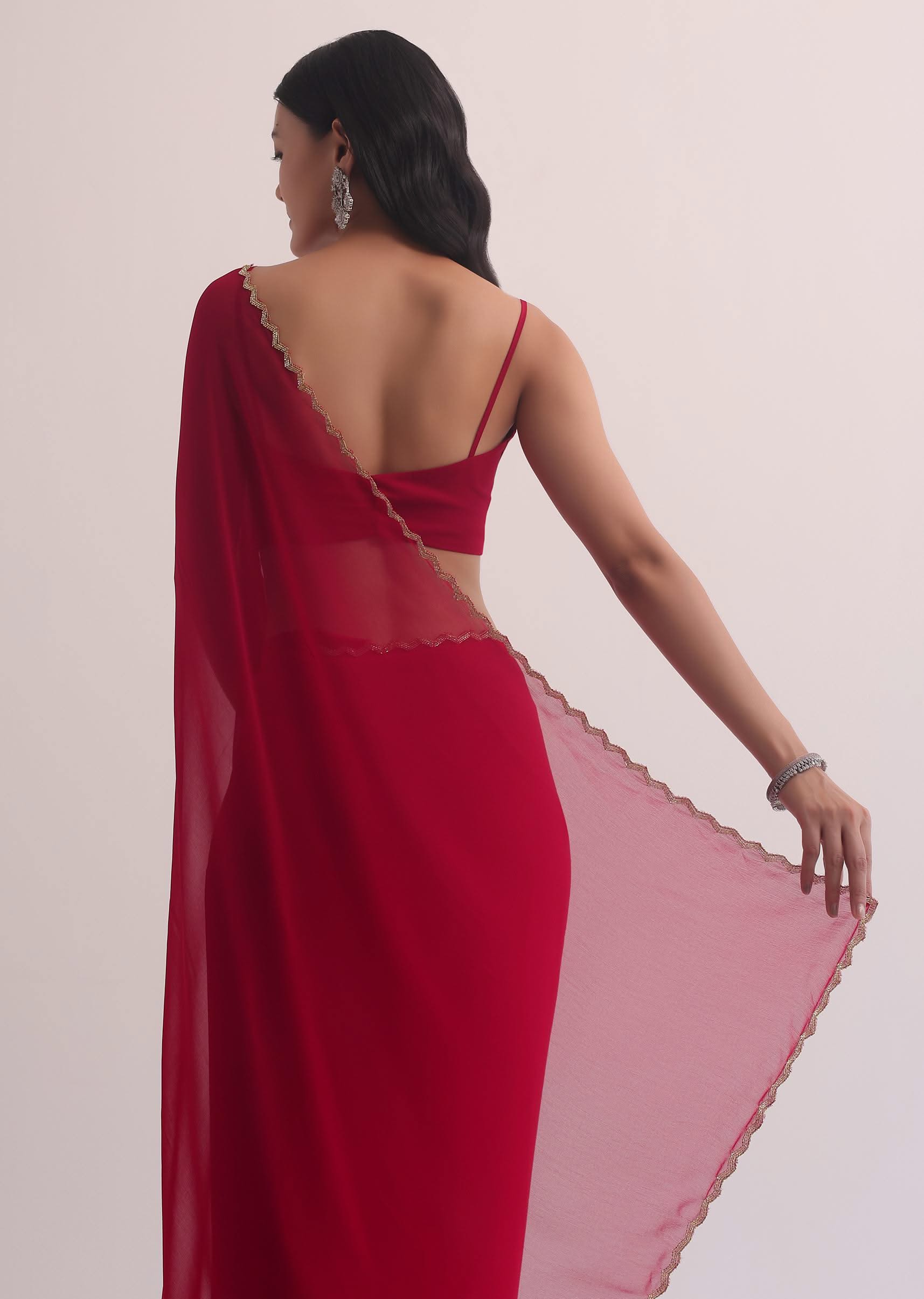 red_georgette_saree_with_cutdana_embroidery-sg214471_3_ff9d0711-cf48-4878-88e7-ad7d1dc07ef5.jpg