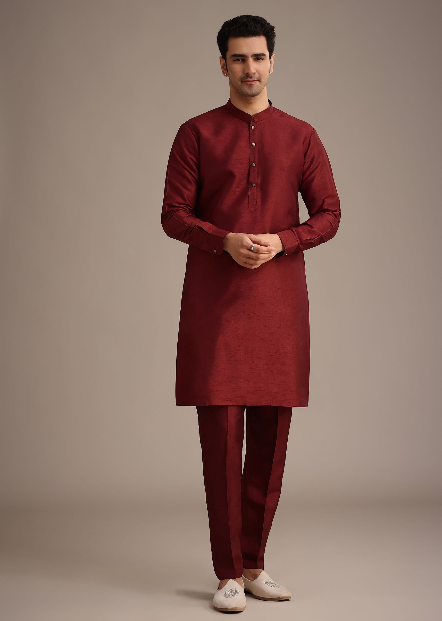 red_jacket_and_kurta_set_in_silk_with_resham_work-sg259877_9_b6852cf0-30eb-421e-98fd-1b01b701d915.jpg