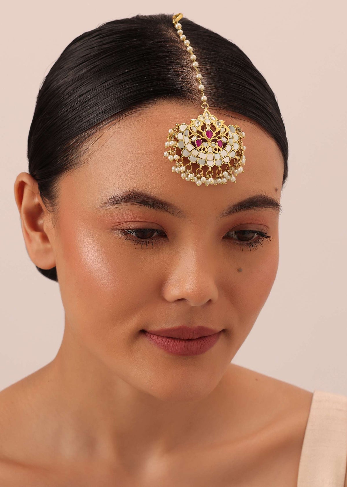 red_maangtikka_with_meenakari_and_pearl_drops_-sg145777_4_abb7728f-9d64-43a9-923c-2c31c7e2c355.jpg