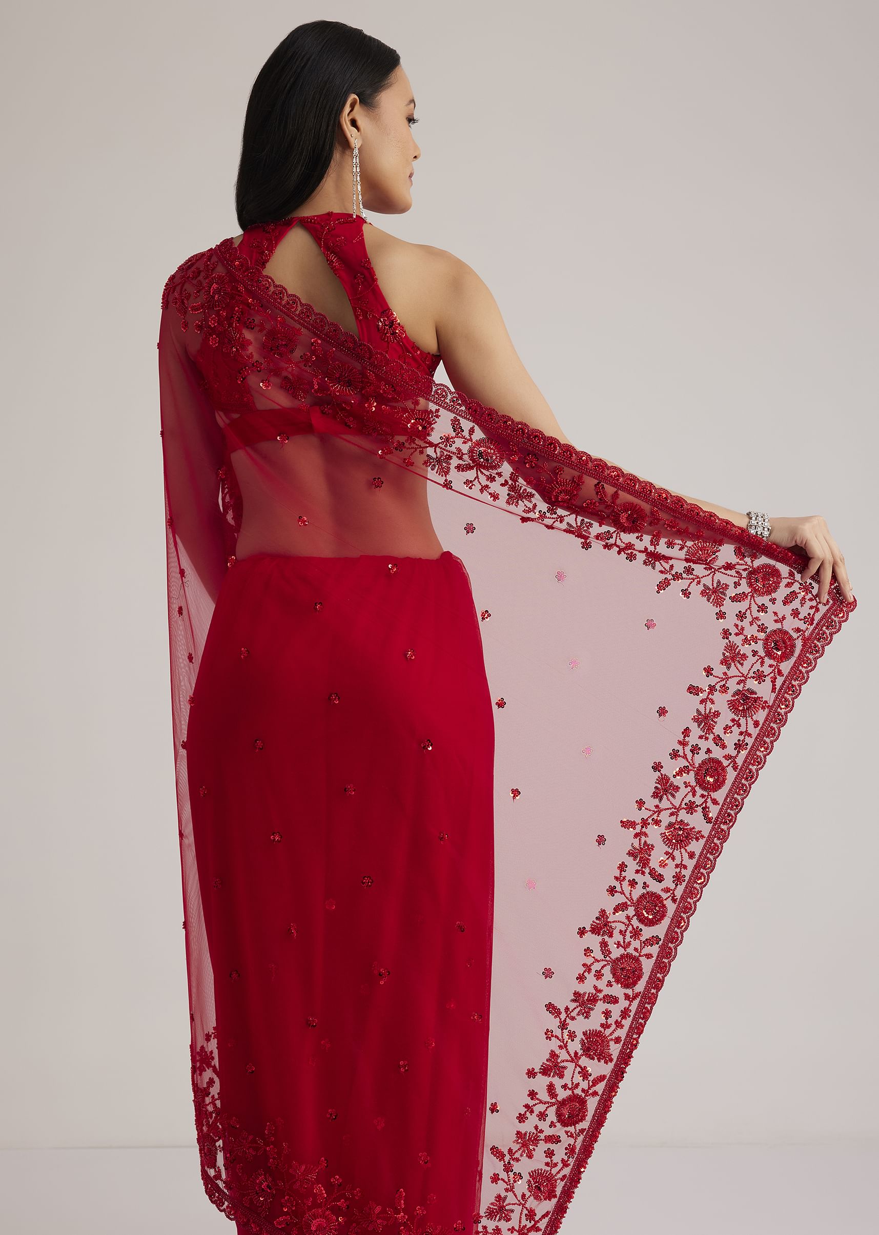 red_net_saree_with_sequins_and_stones_embroidery-sg261873_10_5aa1dec1-26ac-4a01-a1e1-45d066857c74.jpg