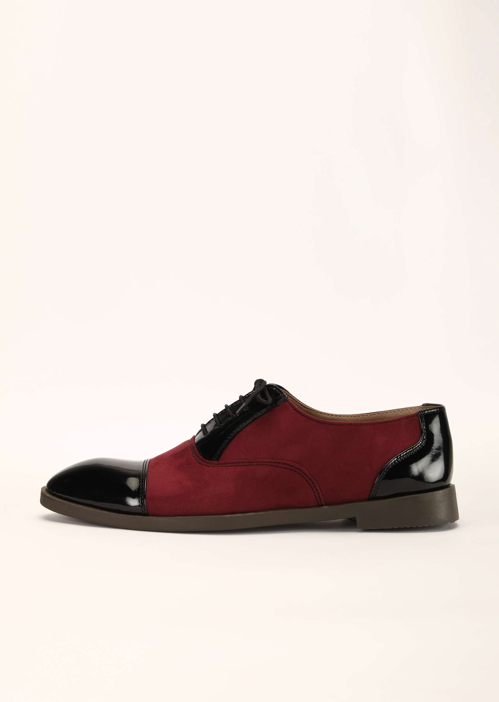red_oxfords_in_suede_with_black_rexine_leather_detailing-m150nms902y-sg94493_1_8b4a784b-736d-4059-90b8-6b9bc62df75b.jpg