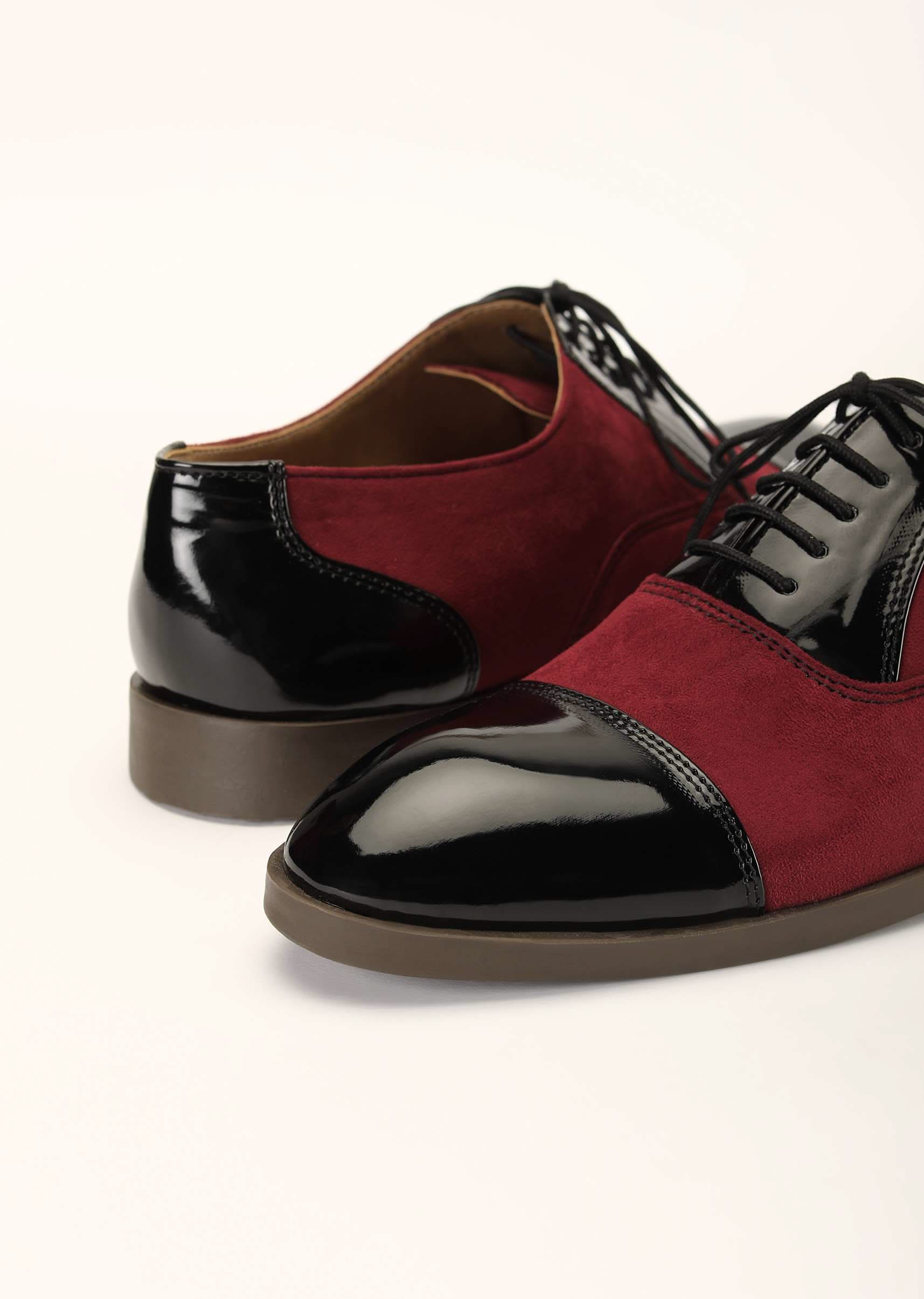 red_oxfords_in_suede_with_black_rexine_leather_detailing-m150nms902y-sg94493_4_d9ef8e3e-d5d2-4c94-9569-661e0db71cc7.jpg