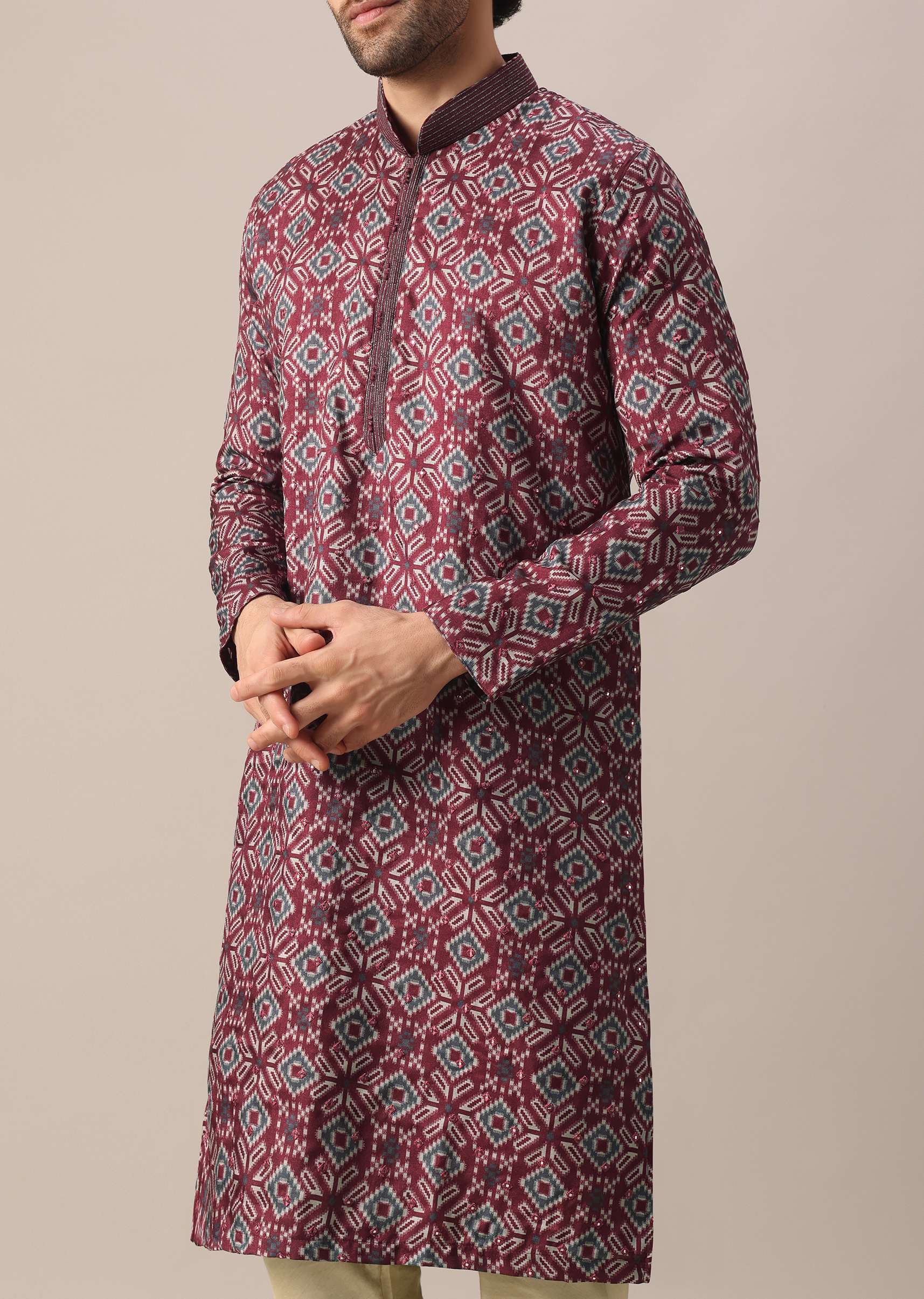 red_printed_kurta_set_in_silk-sg176326_5_6b01a23c-ad9d-41a4-9025-72e7a9a45d12.jpg