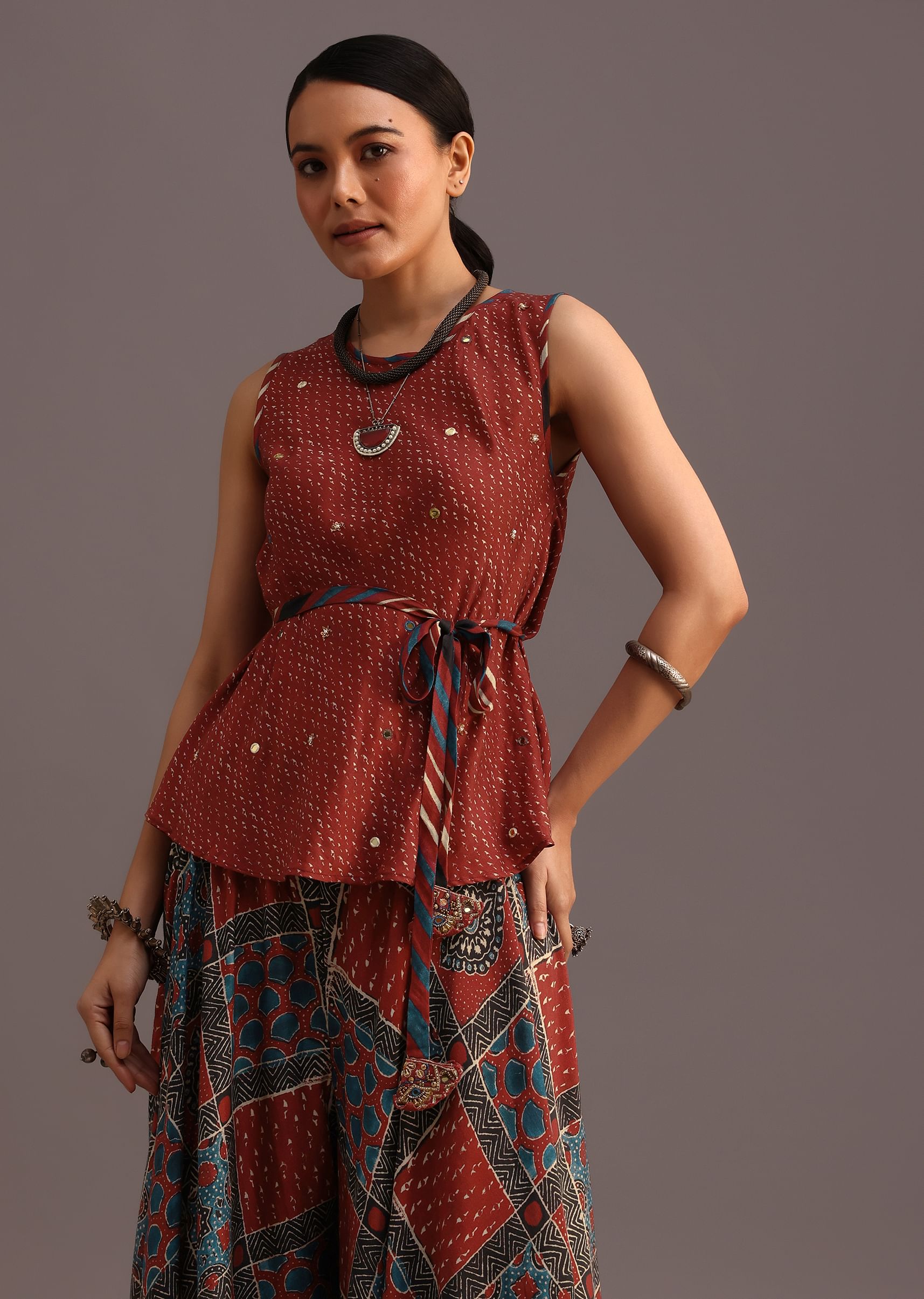 red_printed_kurti_palazzo_set_with_embroidery-sg275063_6_4b7c85de-6de0-46df-ab63-7d461d1008c0.jpg