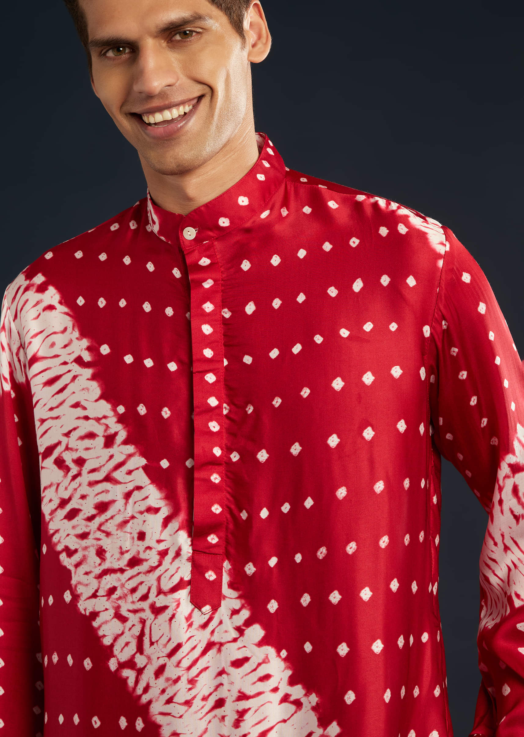 red_shibori_and_bandhani_print_kurta-sg349333-1-nosto_3.jpg