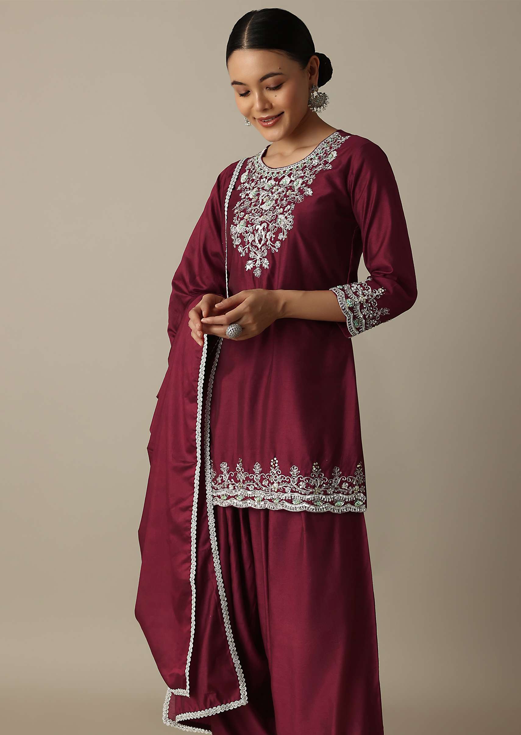 red_silk_embroidery_kurta_set_with_salwar_and_dupatta_7_d646ca0d-0313-46ac-b101-69cb9f8c0cf0.jpg
