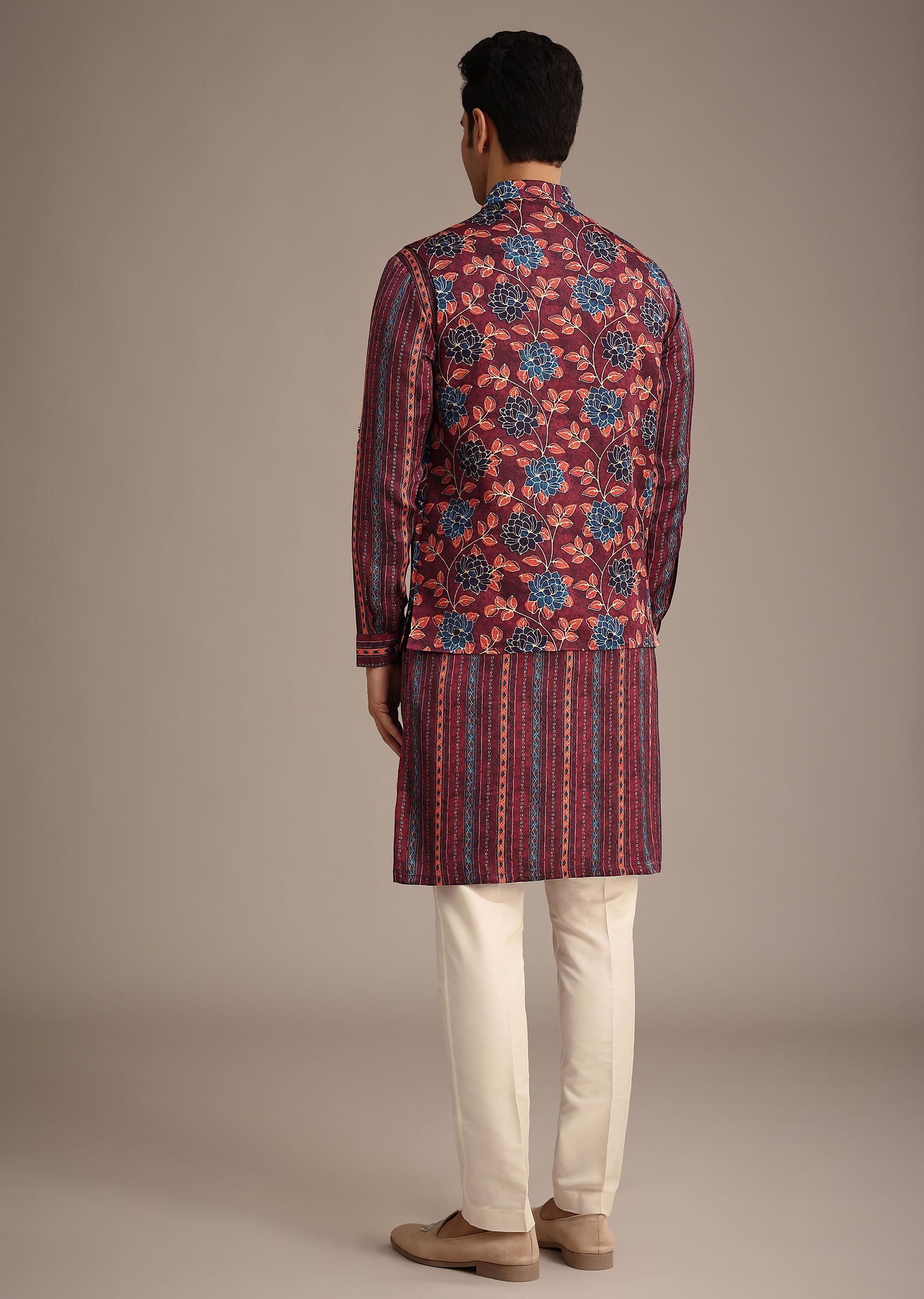 red_silk_printed_jacket_and_kurta_set-sg252767_3_7a7cdcbc-d95a-42e4-8534-e064b27be936.jpg