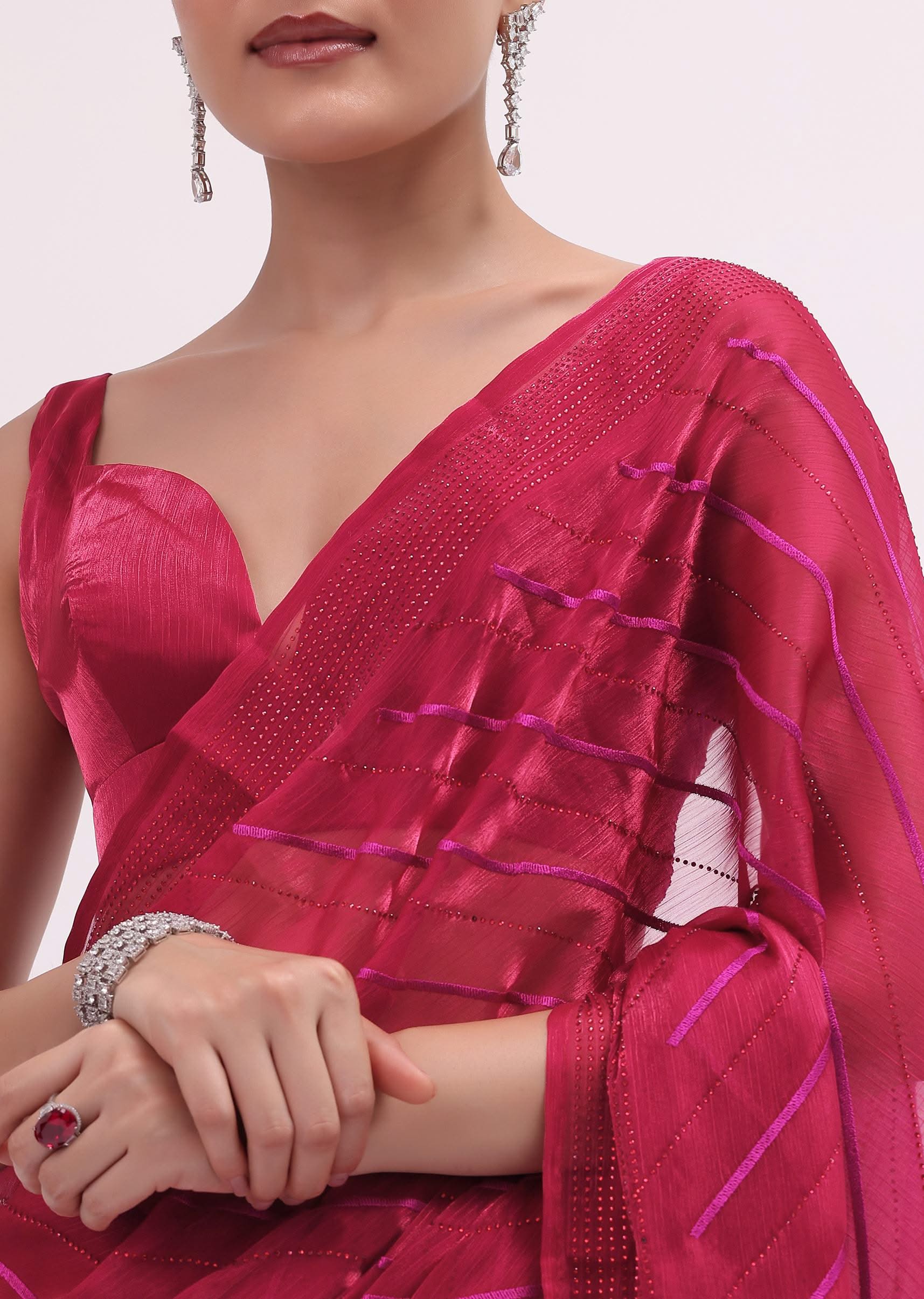 red_stone_embroidered_saree_with_unstitched_blouse-sg220458_10_1d988e9b-c4b1-4400-870f-5dba1ee3a510.jpg