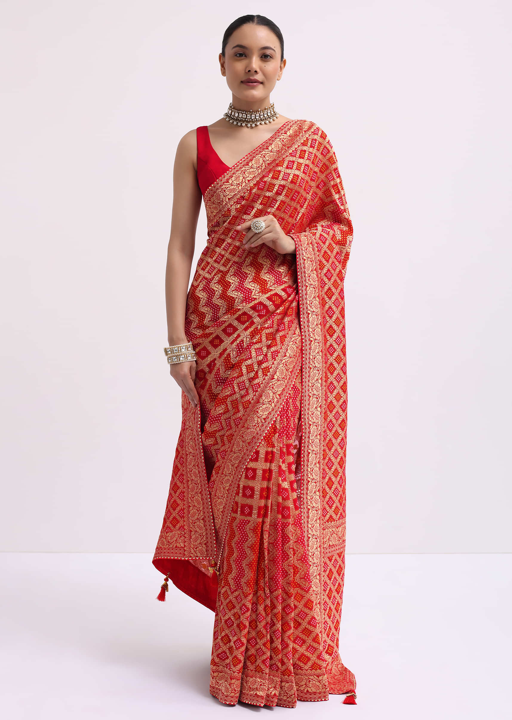 red_woven_georgette_saree_with_unstitched_blouse-sg208221_7_af00e2cf-388a-480d-9311-48b8cdc97f2a.jpg