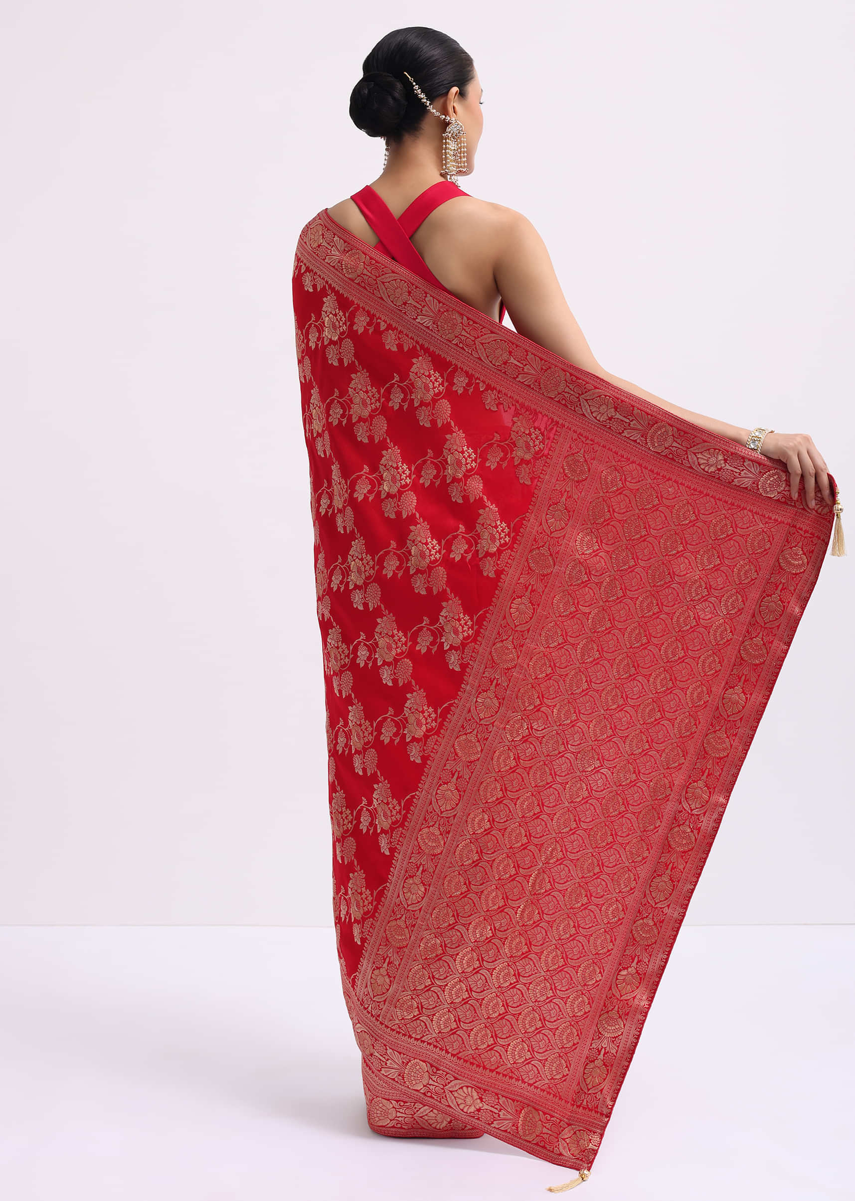 red_zari_jaal_dola_silk_saree_with_unstitched_blouse-sg218502_4_07cb4b52-d506-4211-8a76-f2ff42e621bb.jpg