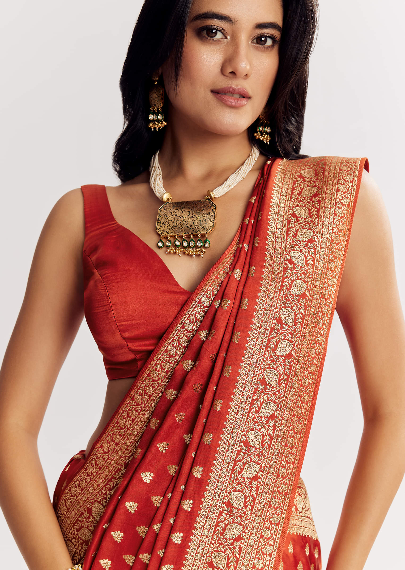 rust-orange-dola-silk-saree-with-butti-and-woven-border-sg309851-3_5ada229b-4301-4287-ad47-f2dce7ebcb3e.jpg