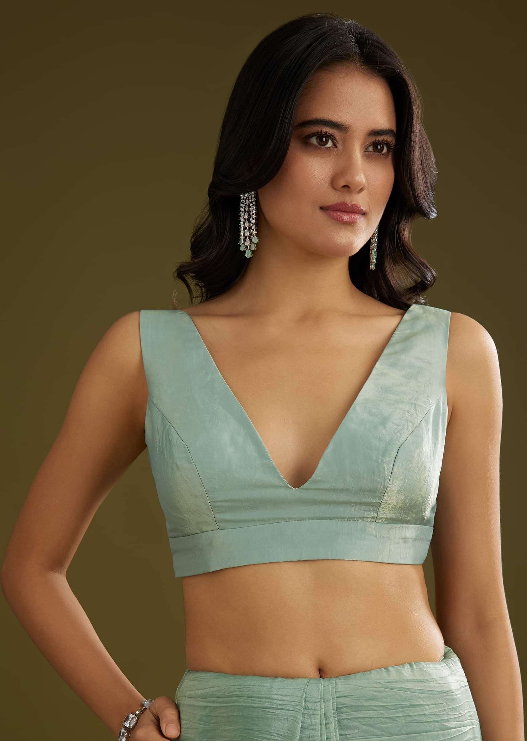 sage-blue-crush-tissue-stone-and-sequin-embroidered-saree-with-scallop-border-sg296146-7_eeaf2880-ae3f-4eec-a078-eabfb16c1f28.jpg