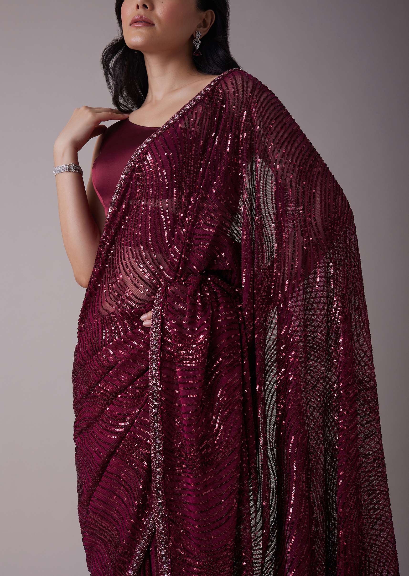 sangria_red_sequins_saree_with_an_embellished_border-sg101734_5_5f751add-0e2b-4d99-a104-eba25a810b63.jpg