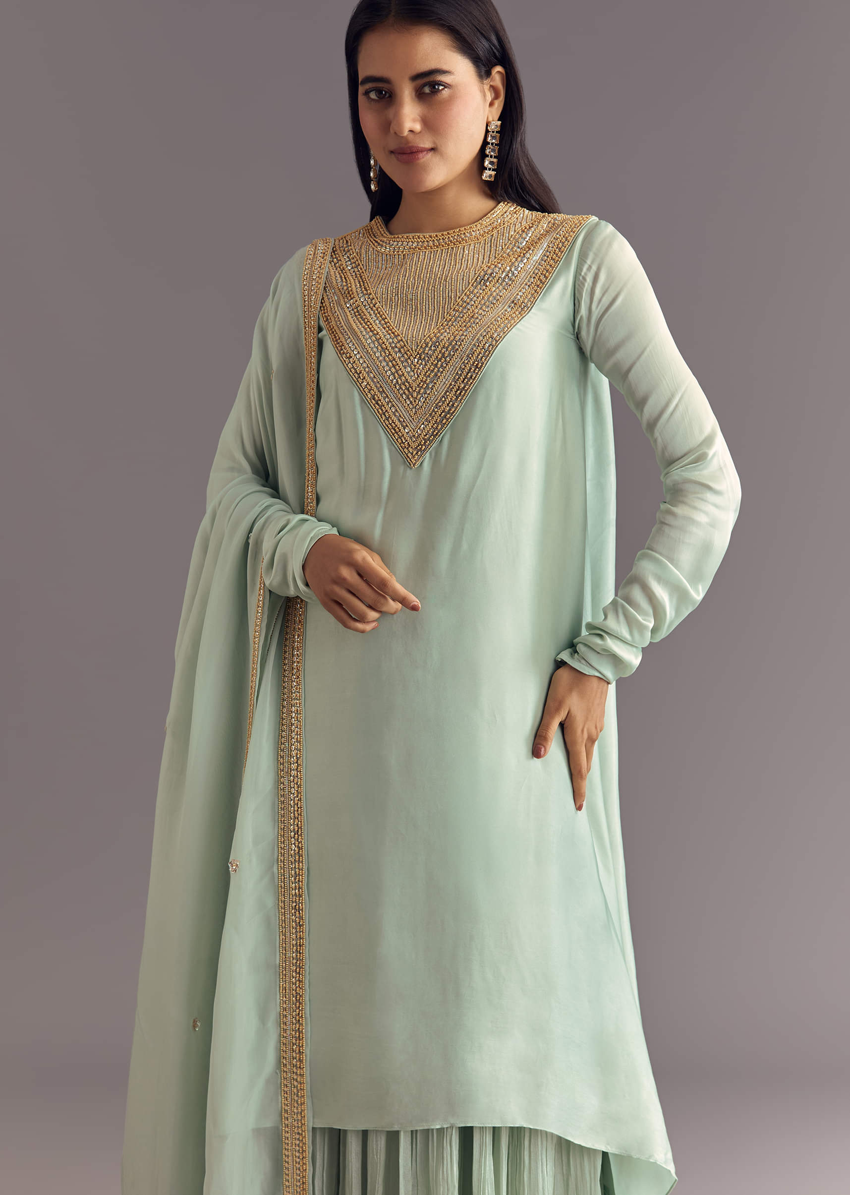 satin-asymmetrical-kurta-set-with-moti-and-sequins-dupatta-sg314809-5_d4daac06-a7f2-42a9-a7f4-262dc19e9246.jpg