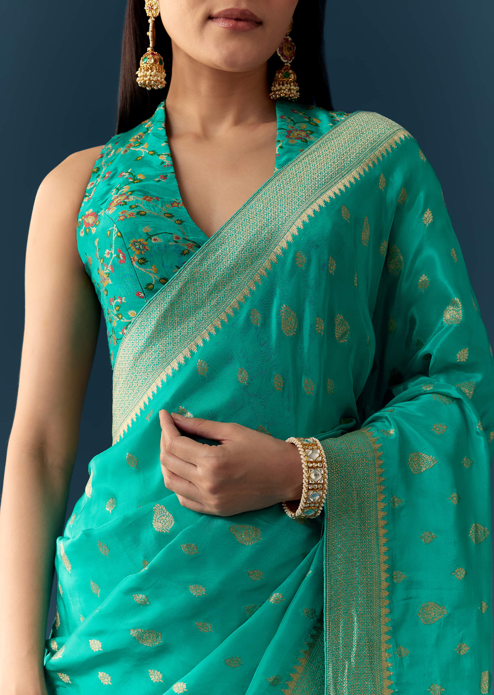 sea-blue-dola-silk-saree-with-woven-border-and-unstitched-blouse-sg350716-2.jpg