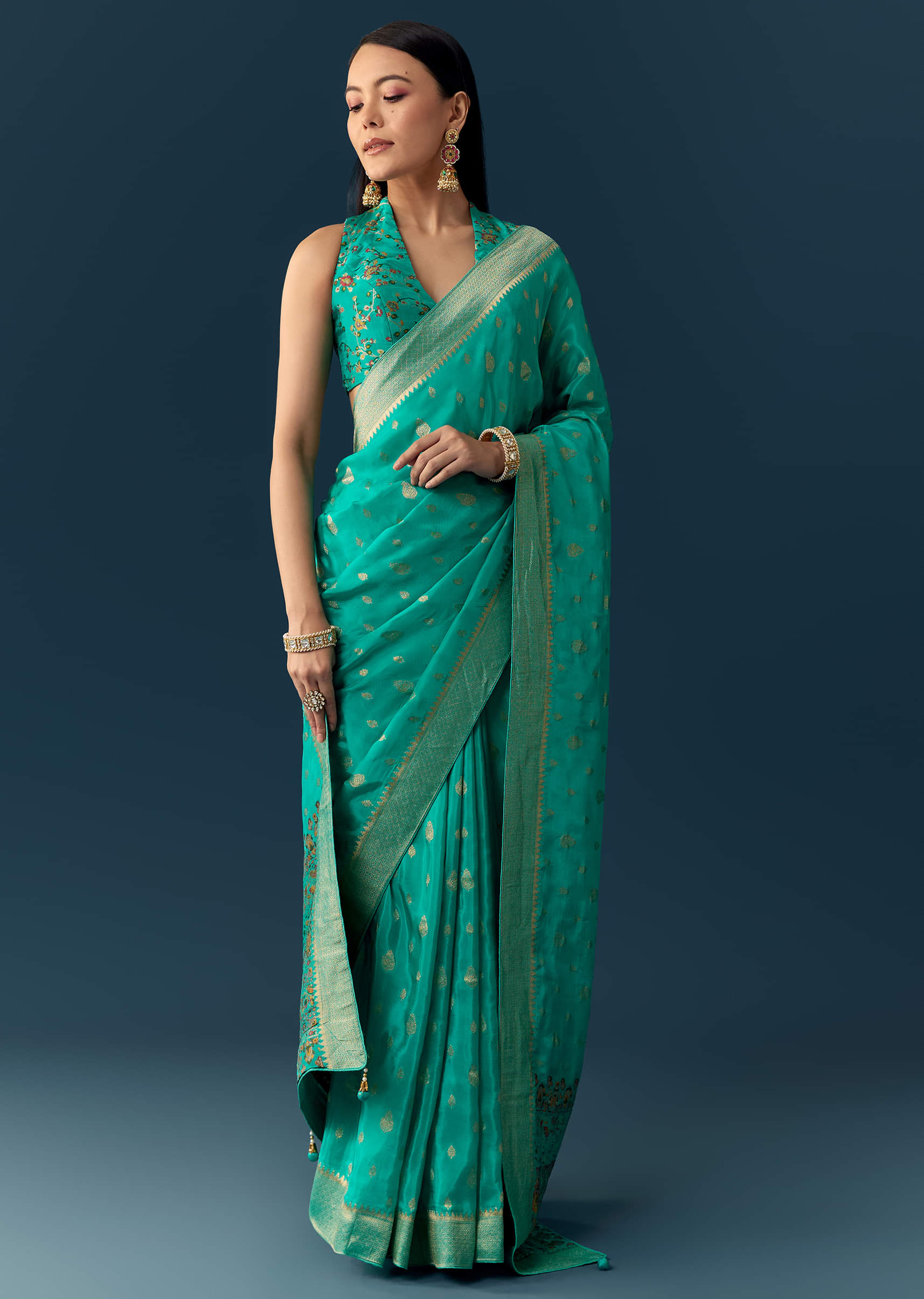sea-blue-dola-silk-saree-with-woven-border-and-unstitched-blouse-sg350716-3.jpg