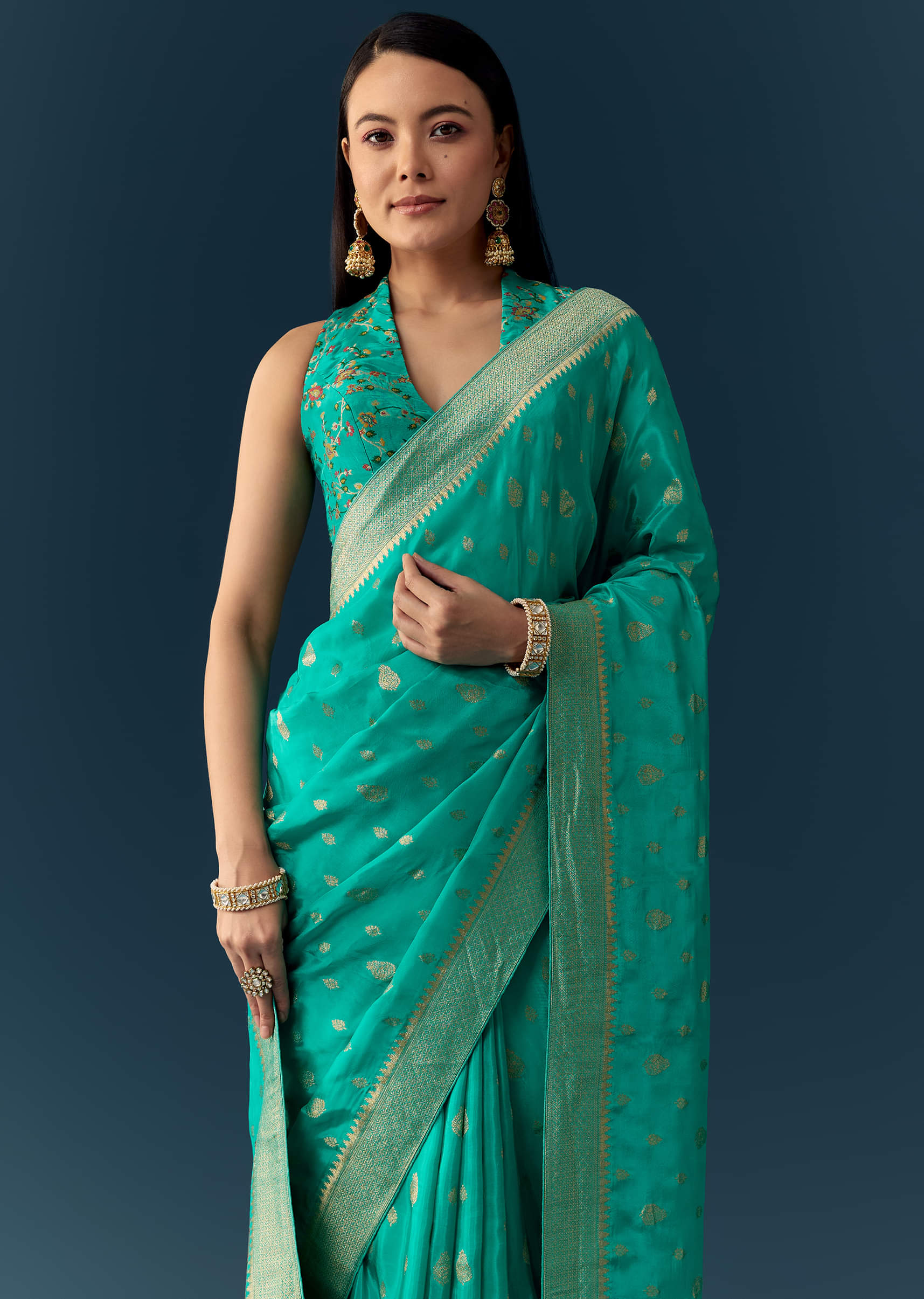 sea-blue-dola-silk-saree-with-woven-border-and-unstitched-blouse-sg350716-5.jpg