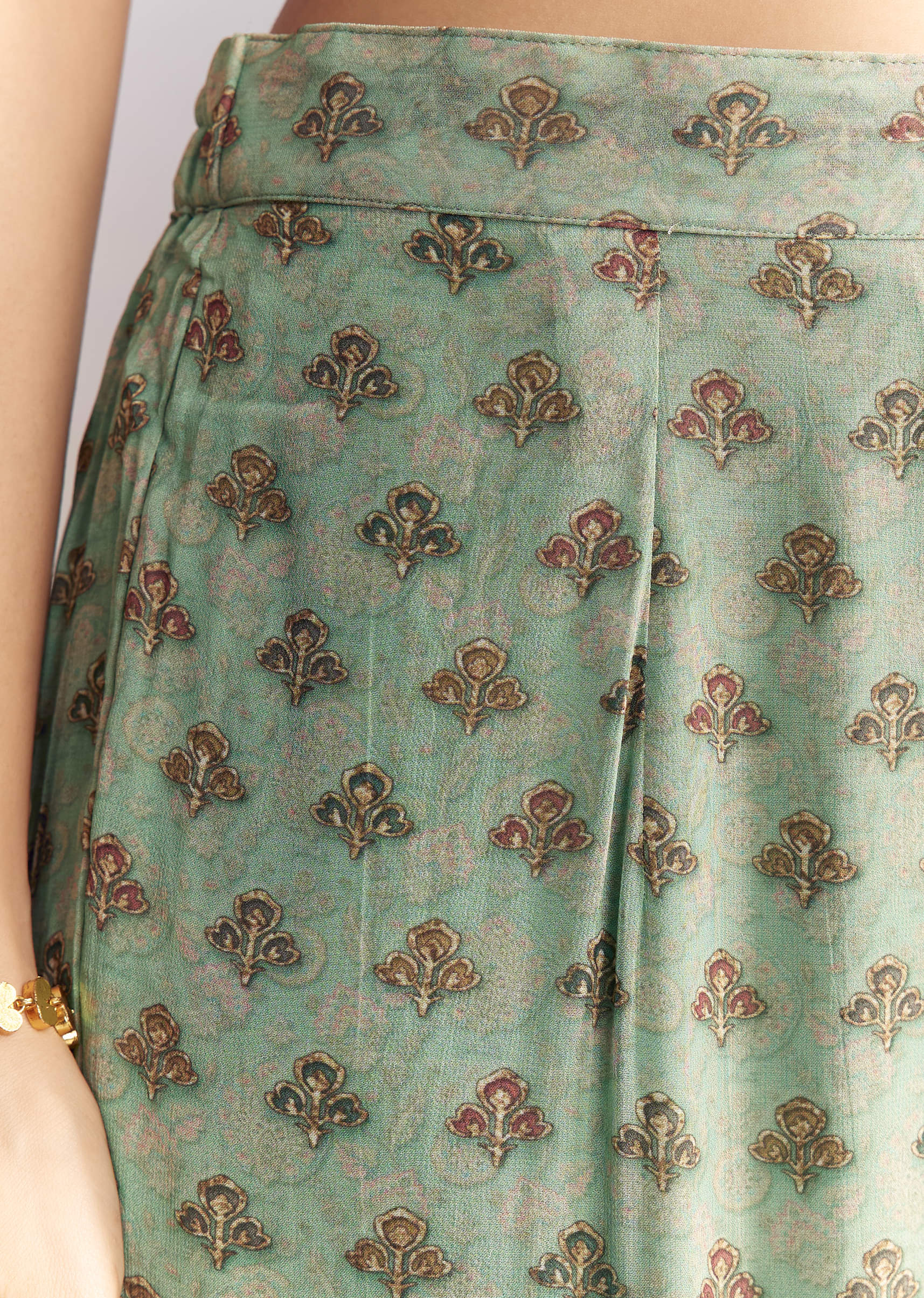 sea-green-crepe-sharara-suit-with-indie-print-and-stone-work-sg345156-6.jpg