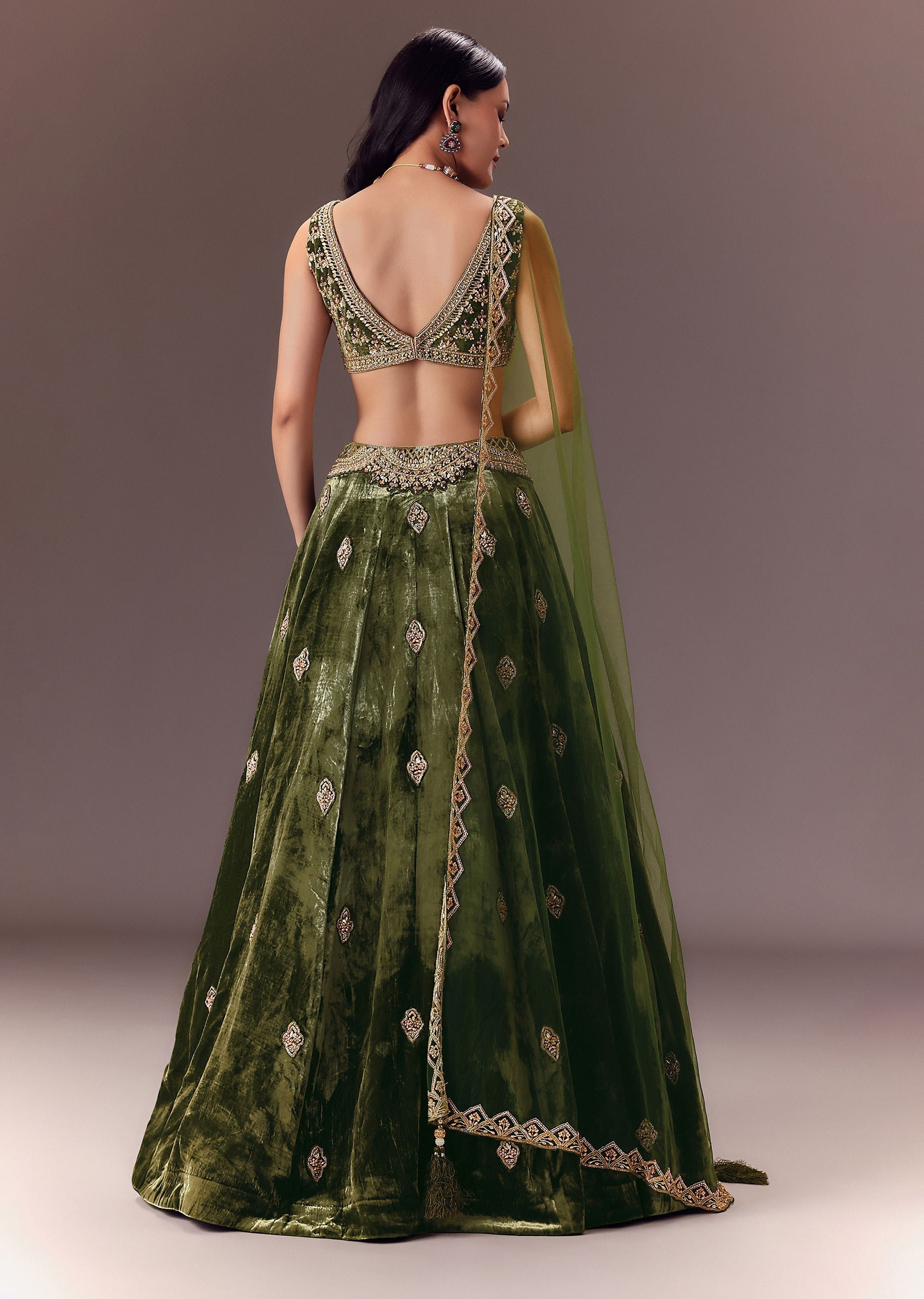 seaweed_green_velvet_lehenga_set_with_hand_work-sg278086_7_862680f0-d0ff-493a-8d98-00b1ca3311f7.jpg