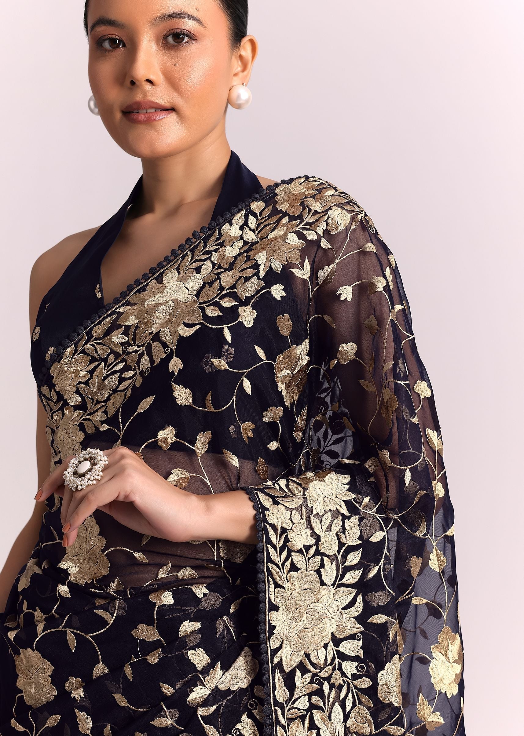 sg261617-blue_organza_parsi_gara_embroidered_saree_6_5259f8b3-14fe-4e3d-821e-0f026687c50c.jpg