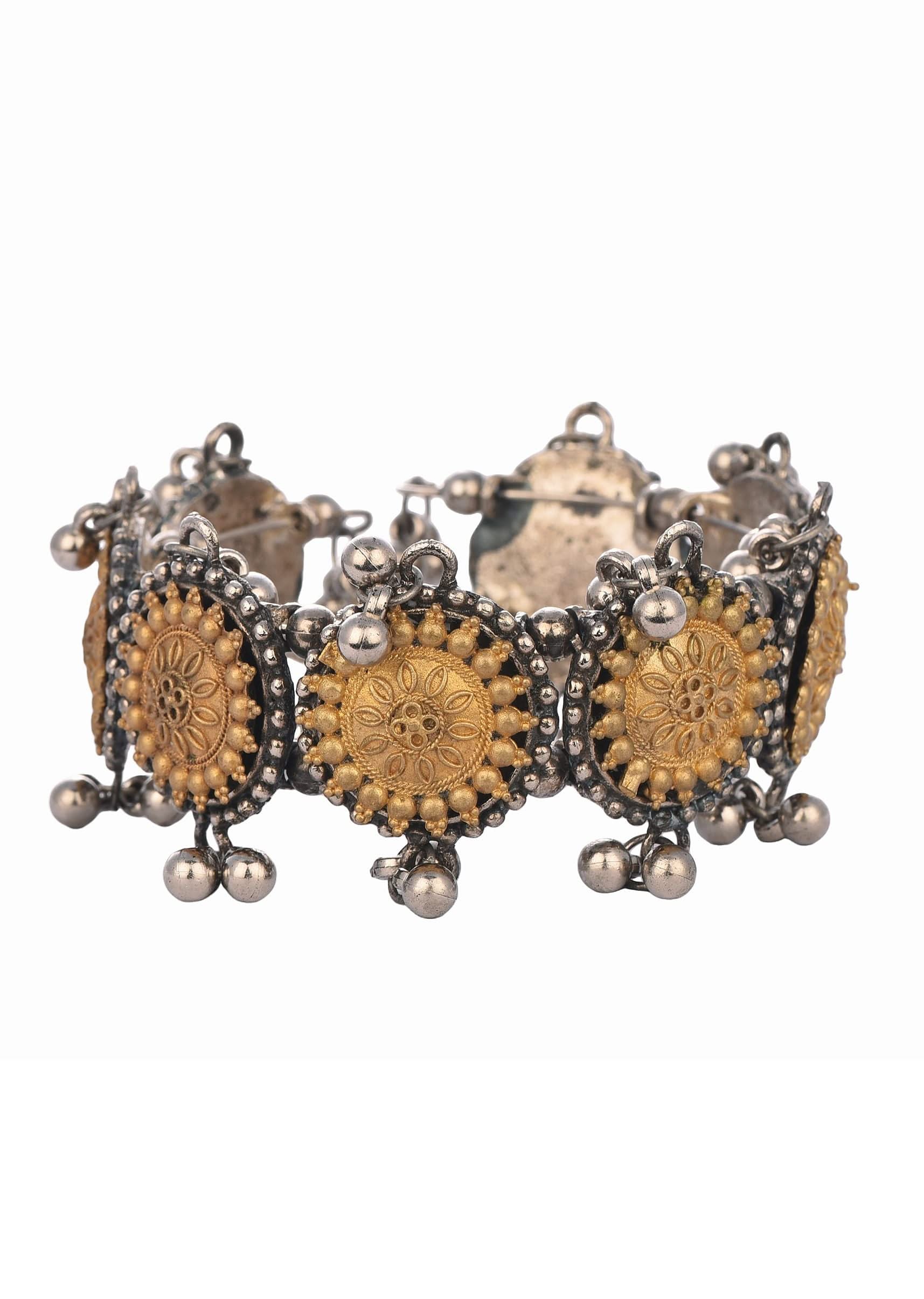 silver-and-yellow--oxidized-bangles-in-mix-metal-sg180733_2_0e610dba-8713-455f-94d6-97dadfe775ce.jpg
