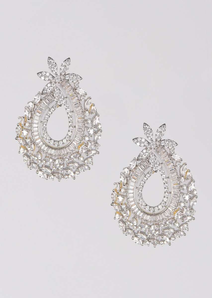 silver-plated-studs-in-drop-shape-with-crystals-stones-and-bugle-beads-online-kalki-fashion-sg22794_4_8b2f1b54-3a3d-4f75-9ceb-21e37f86d828.jpg