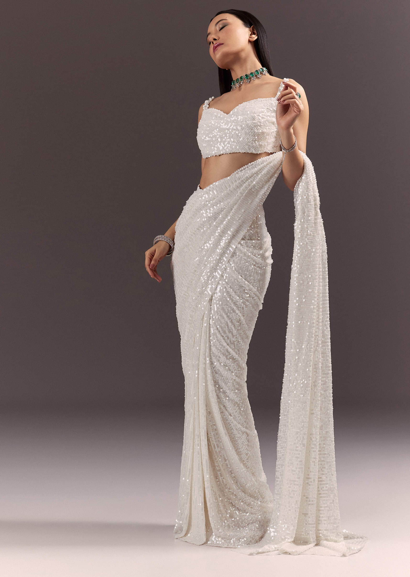 silver-round-neck-blouse-with-ready-drape-saree-sg327937-6_180154ca-2f06-48f6-9151-b8685287a523.jpg