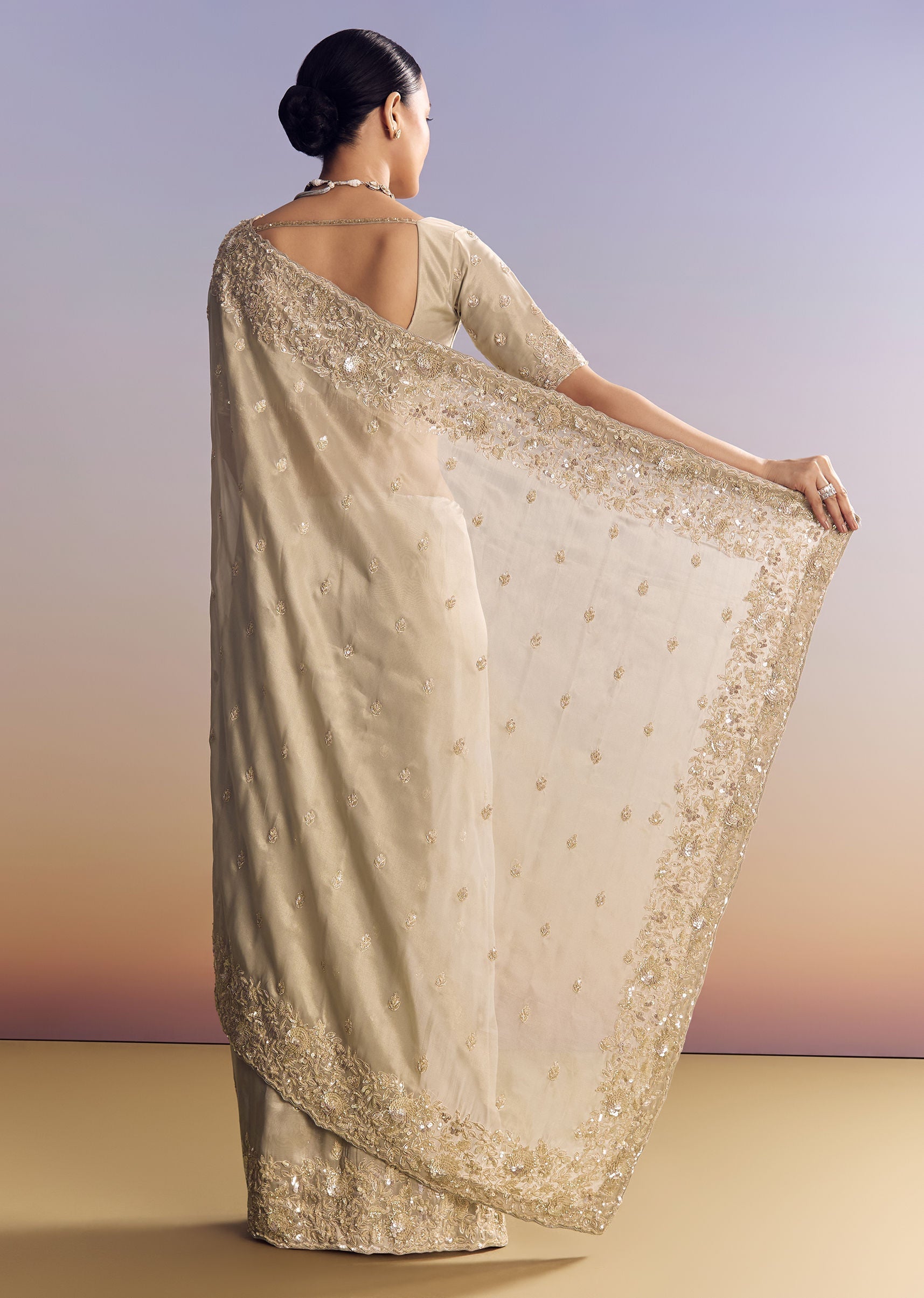 silver-tissue-saree-embellished-with-beads-and-sequins-sg319132-4_19870898-aaac-4427-a21a-241c3c27353e.jpg