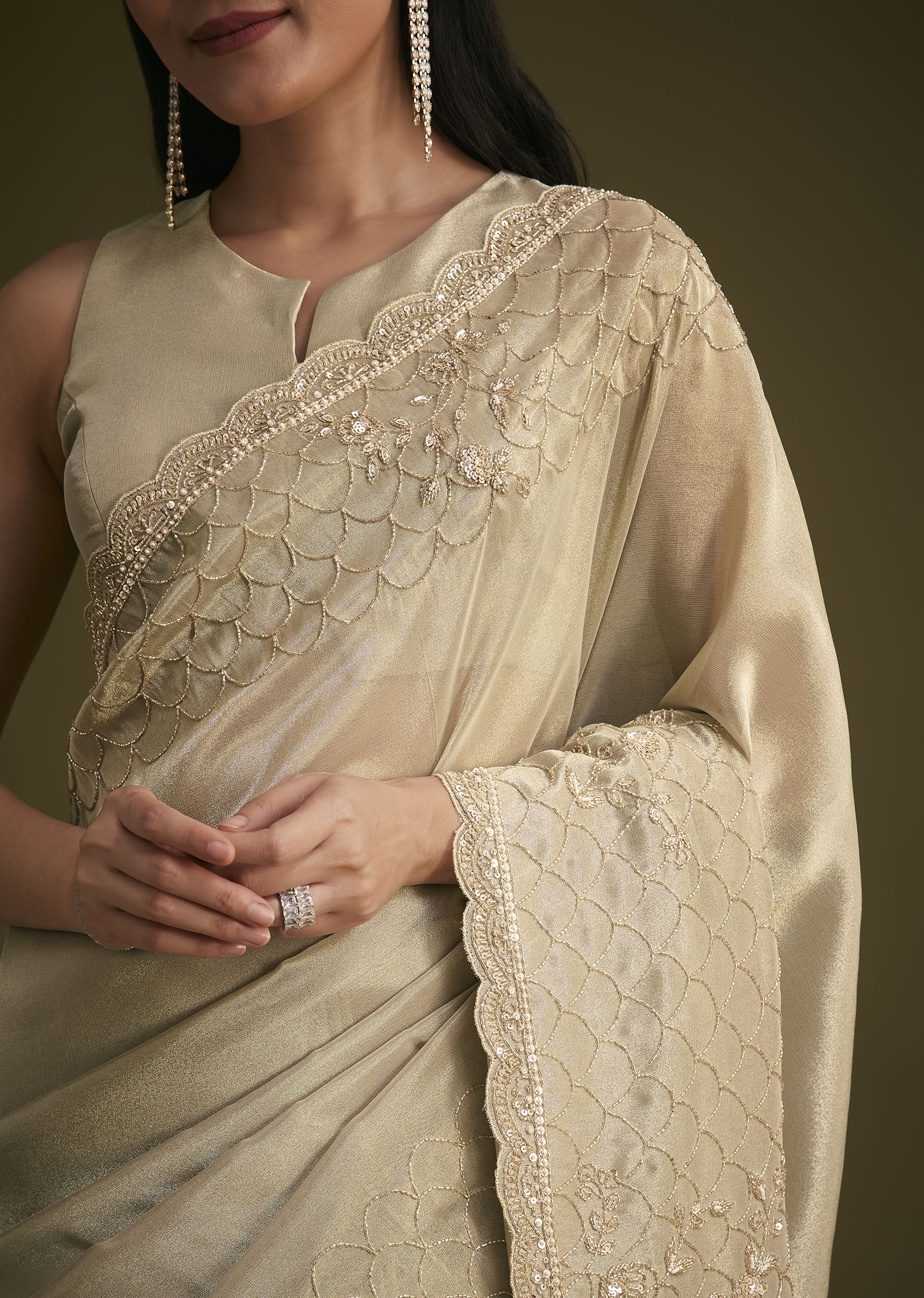 silver_beige_tissue_sequins_saree-sg284381_15_67240285-634d-43ad-b42e-3fa504c64b26.jpg