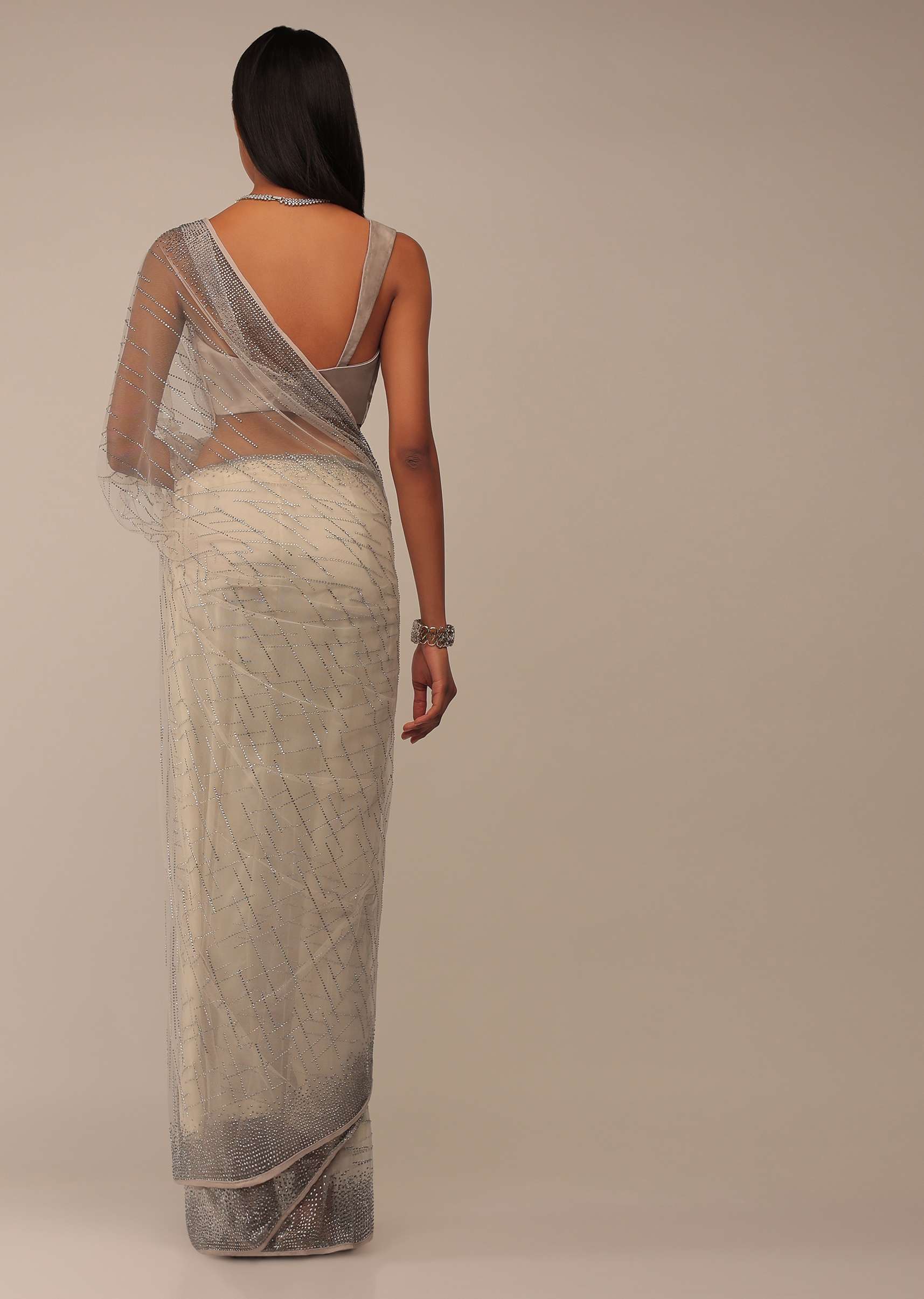 silver_birch_saree-k0161731y-sg99445_6_648c3a96-128b-460e-b353-a98c13c8b40f.jpg