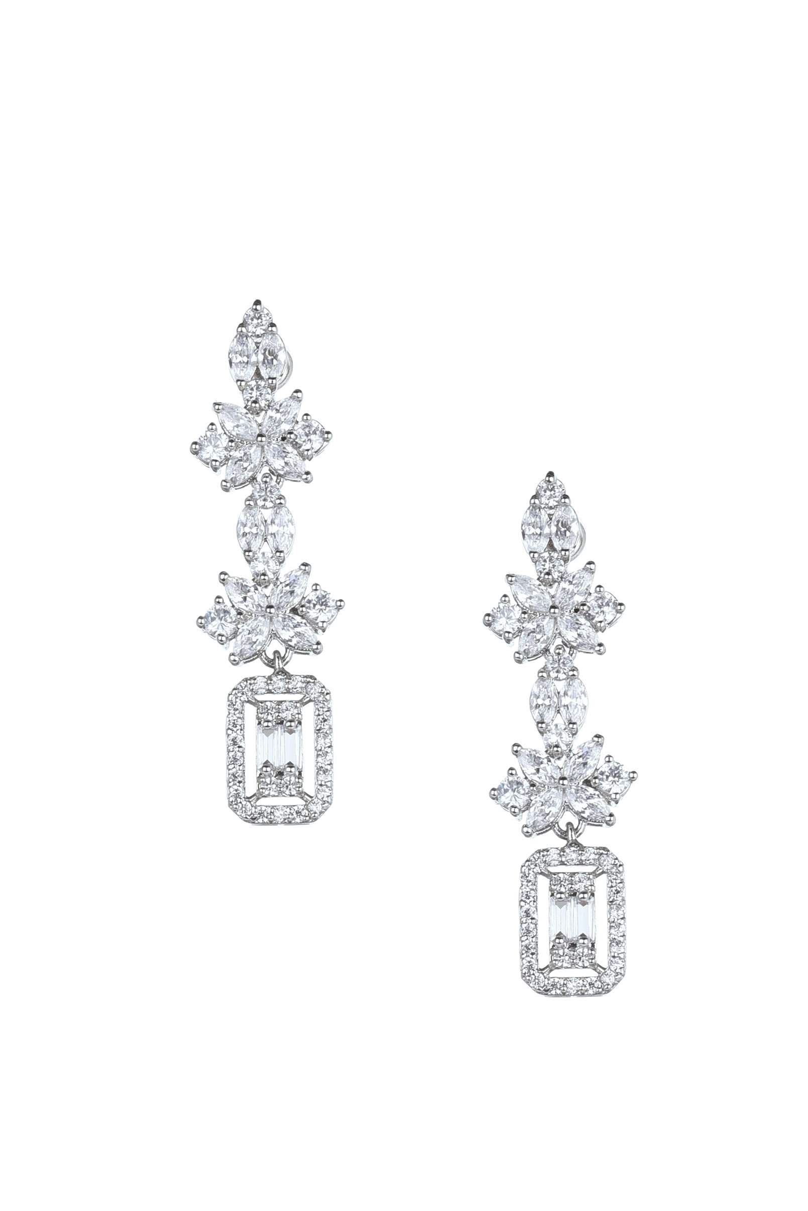 silver_finish_short_necklace_set_in_mix-sg159060_6_41934fce-bc84-4de1-86eb-9a768aee13f3.jpg
