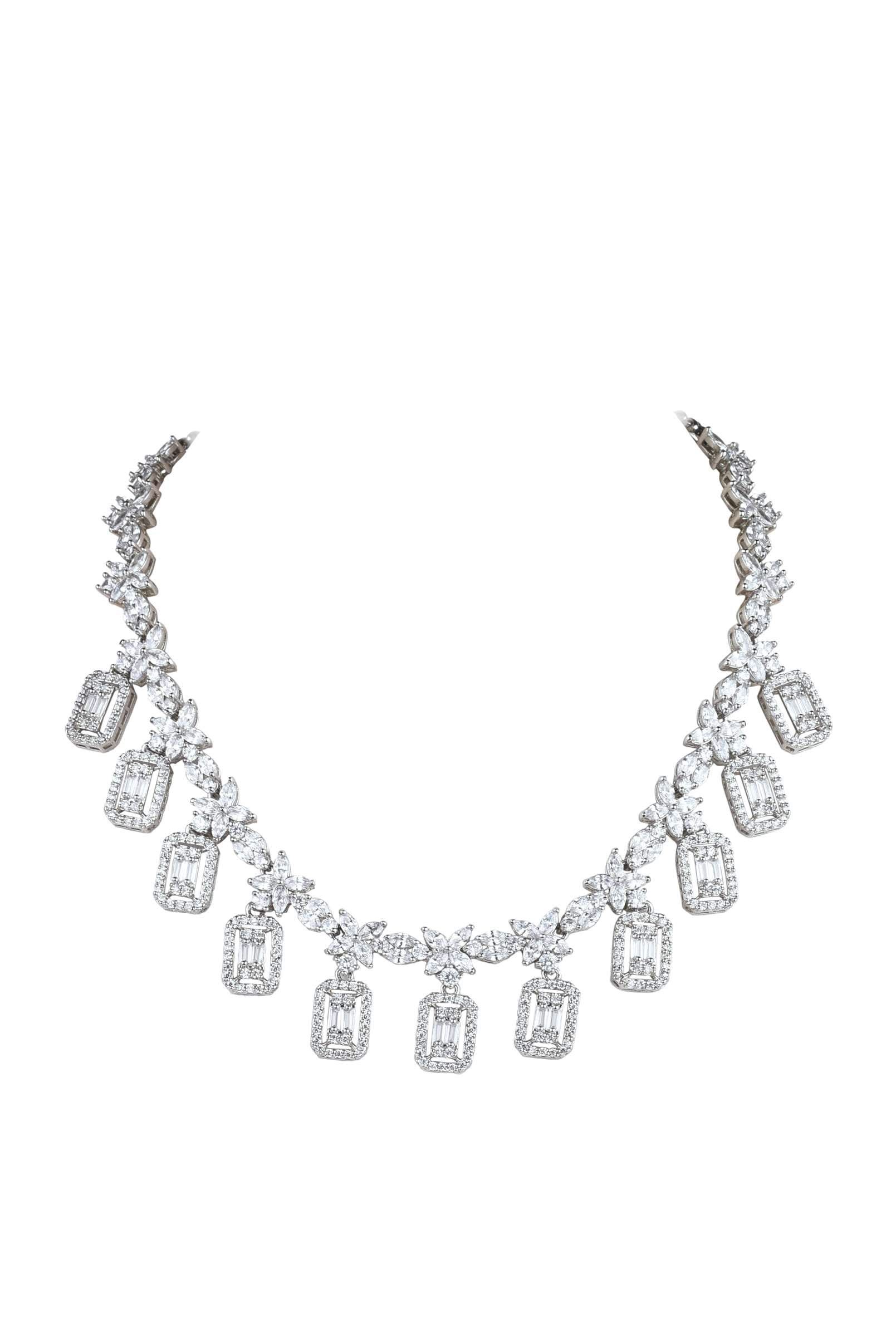 silver_finish_short_necklace_set_in_mix-sg159060_7_3993eae7-0943-4a1d-9074-5196192d25e1.jpg