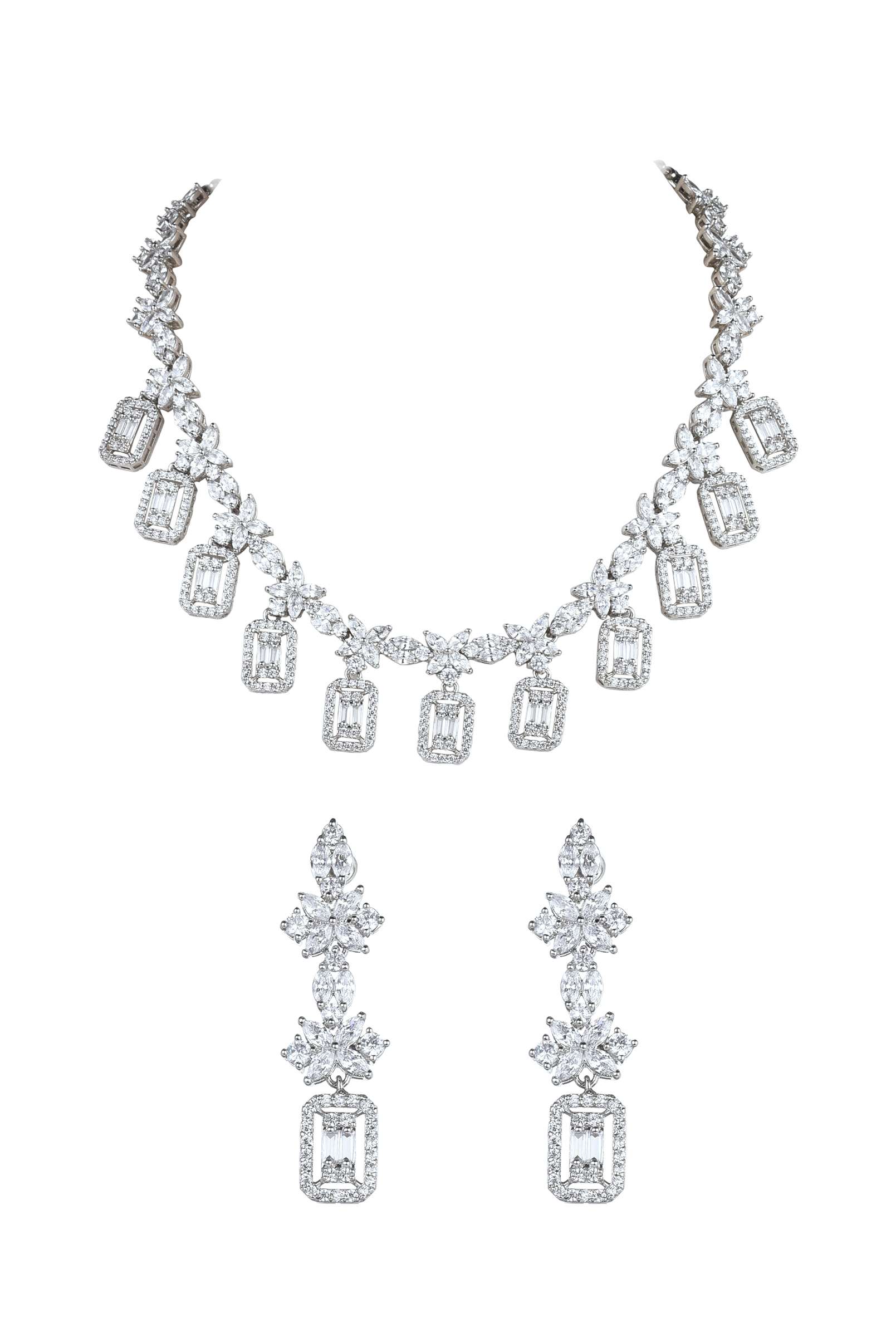 silver_finish_short_necklace_set_in_mix-sg159060_8_4f5ad16c-0450-4b85-b2c6-82d2e23f4fcc.jpg
